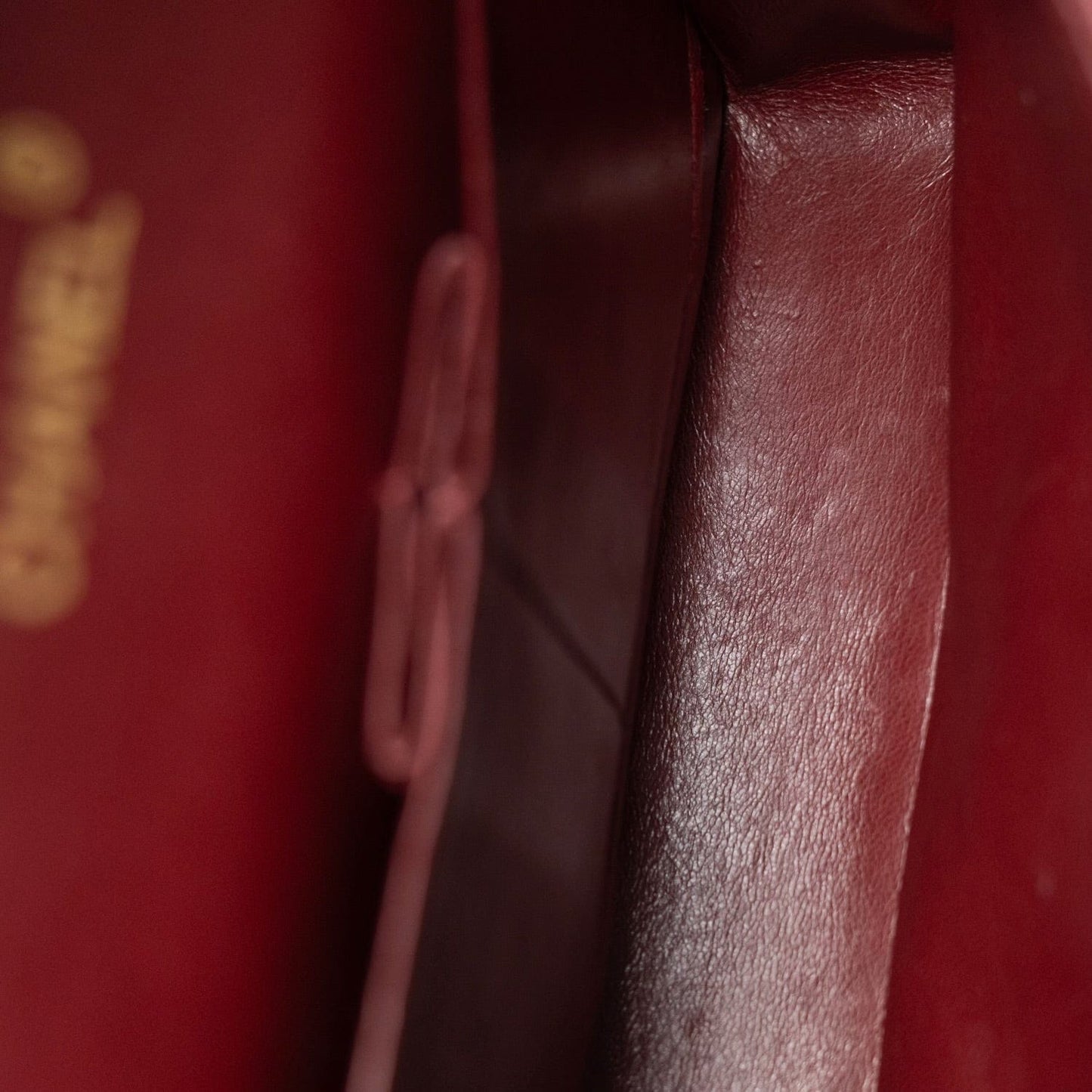 Burgundy / Wine Lambskin Quilted Classic Flap Medium Gold Hardware