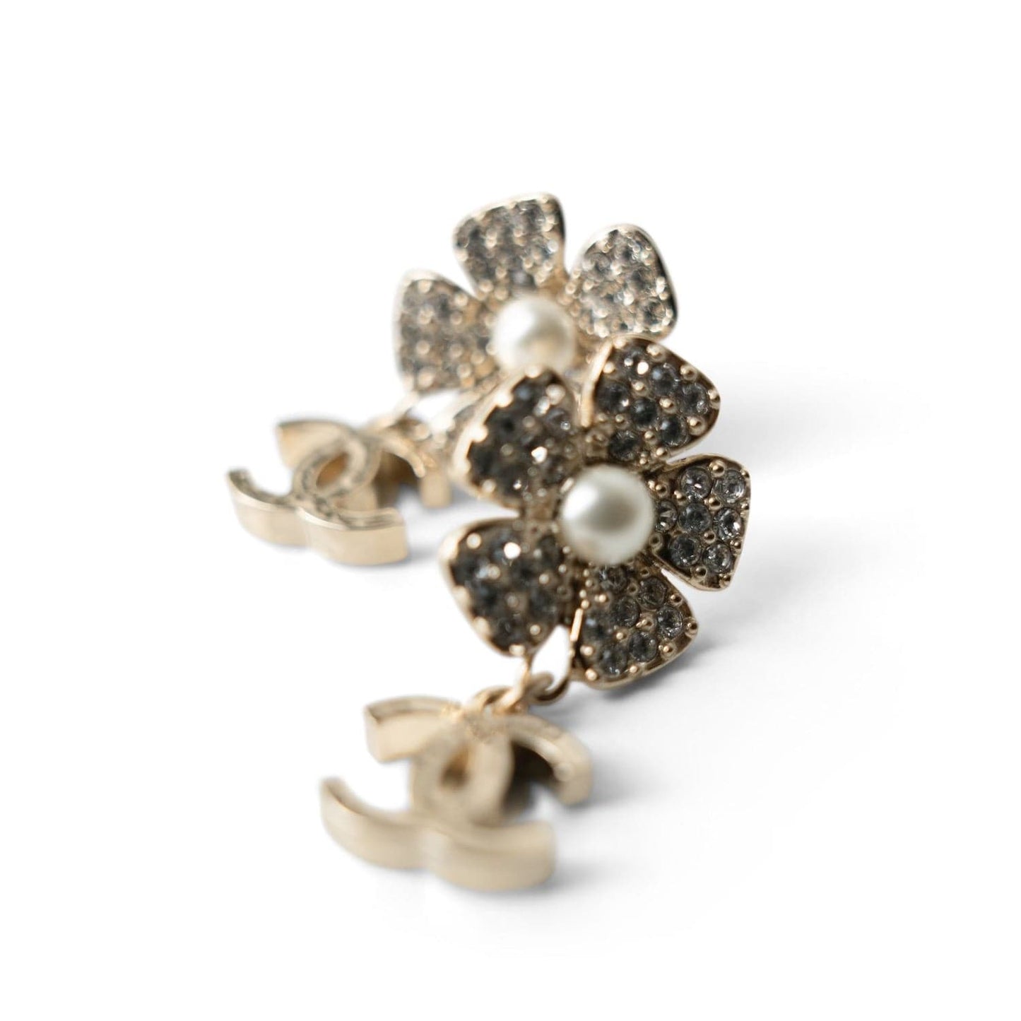23S Gold Pearl Crystal Flower Drop CC Earrings