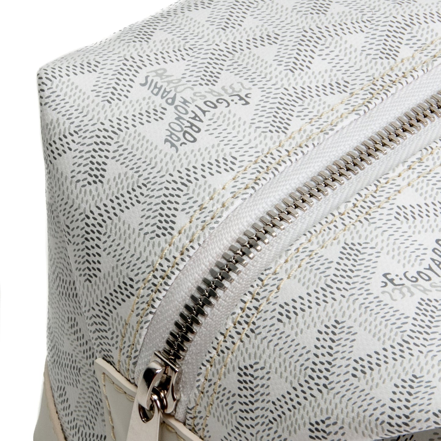 GOYARD Goyardine Boeing 25 Toiletry - White