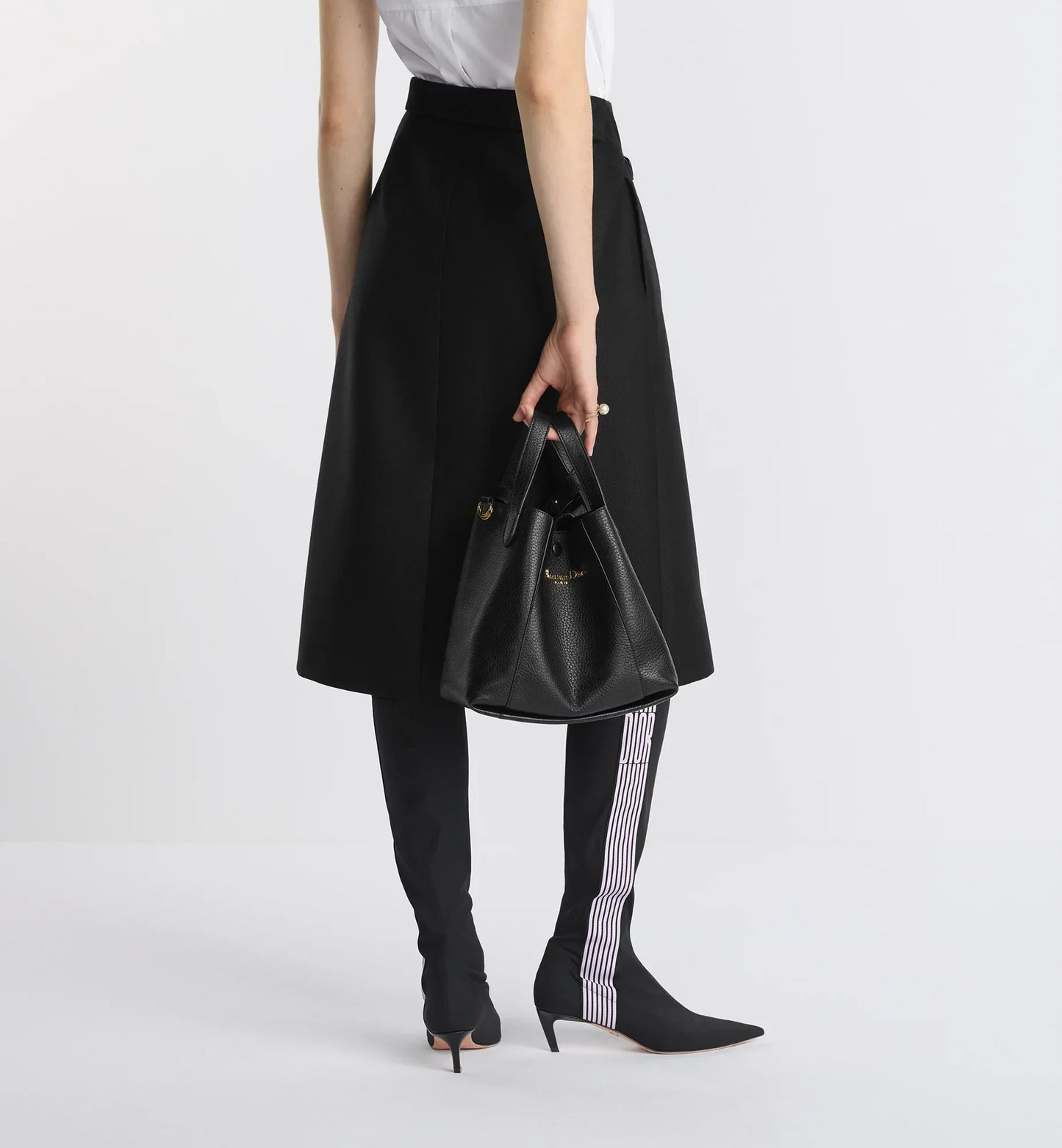 Medium Signature Bucket Bag