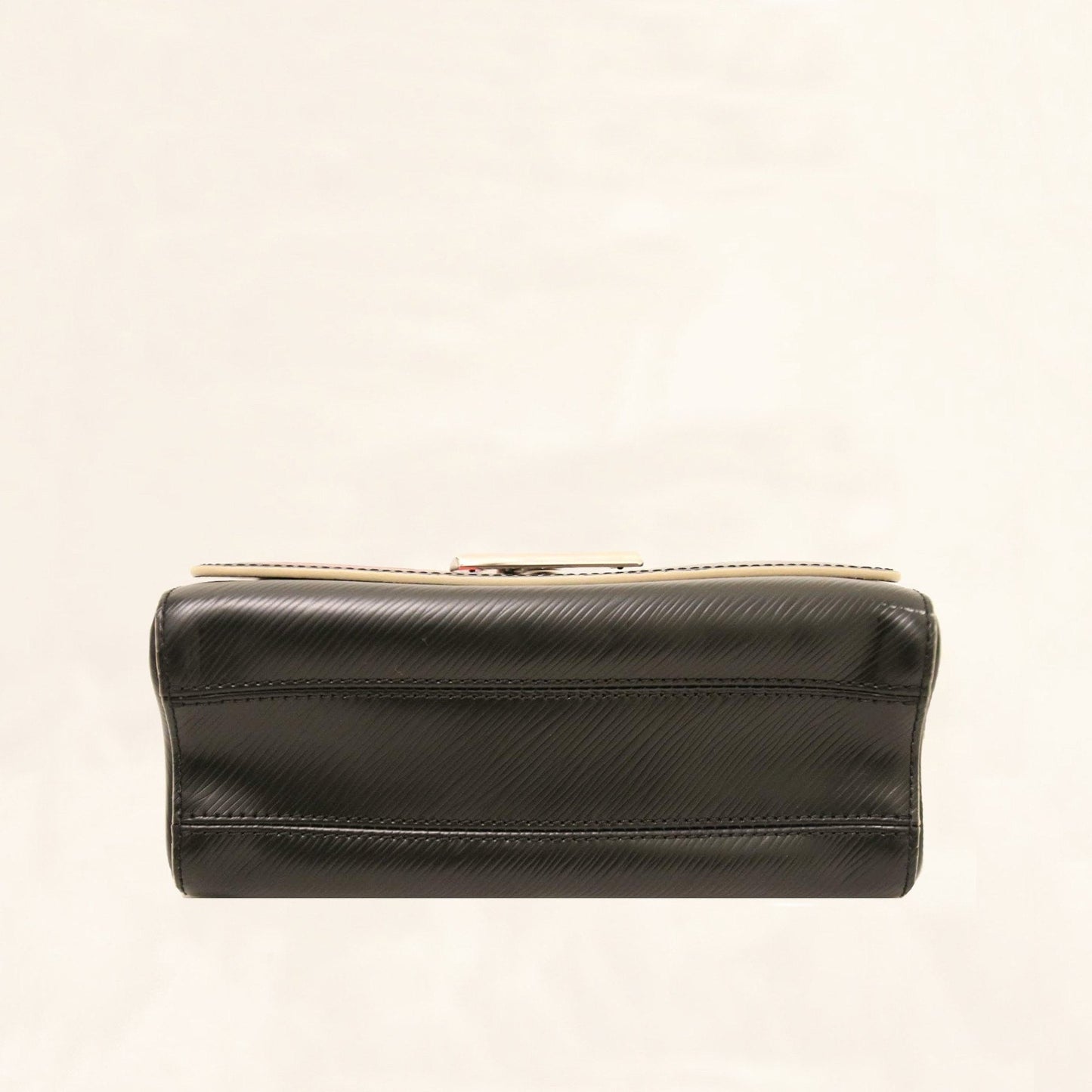 Louis Vuitton | Epi Leather Twist Series World Tour | MM