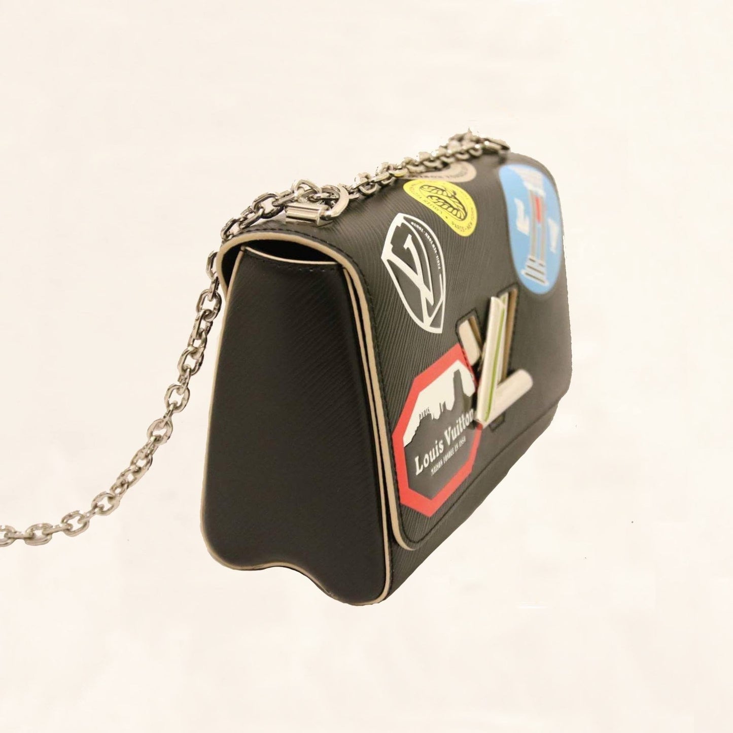 Louis Vuitton | Epi Leather Twist Series World Tour | MM