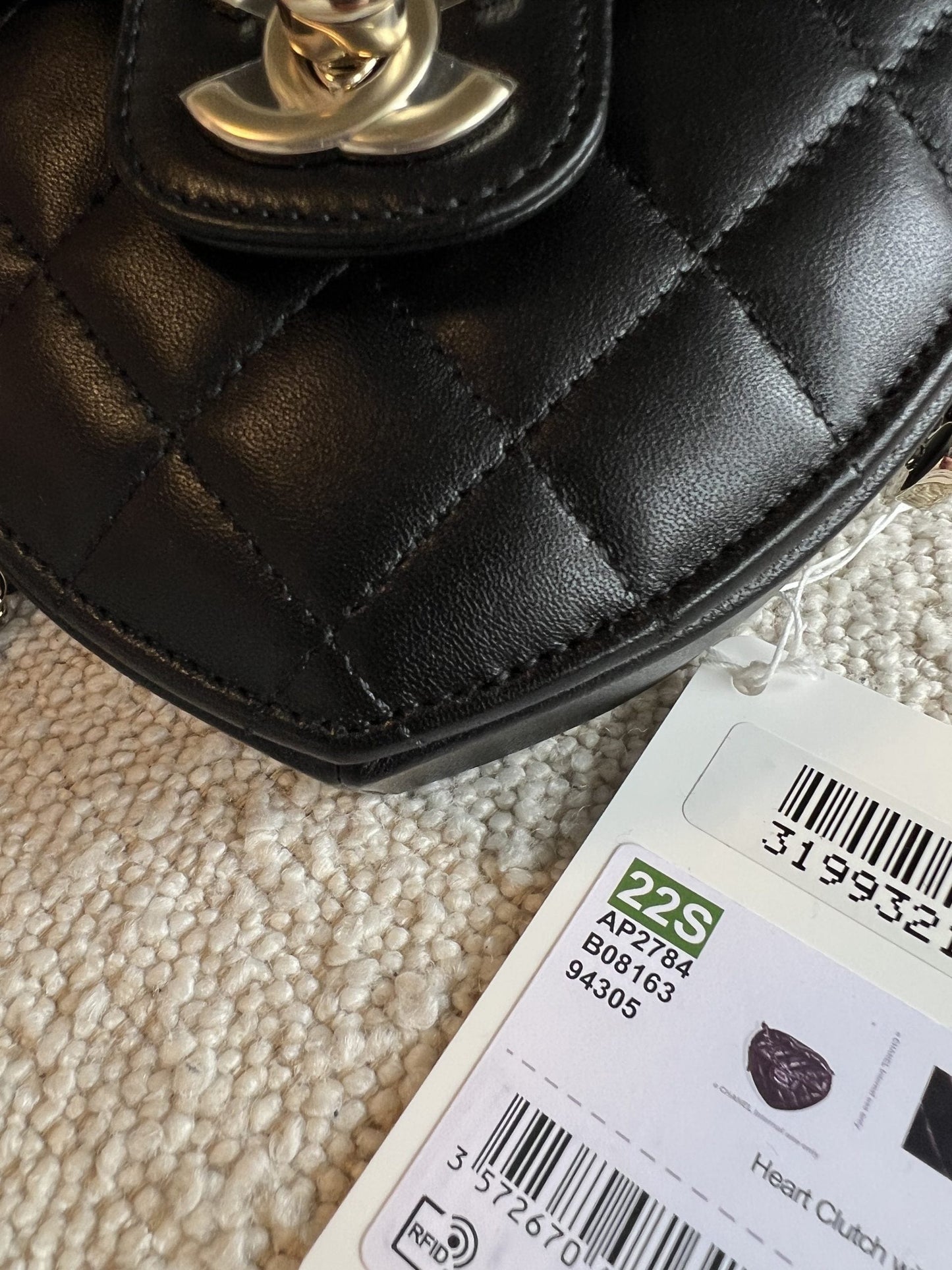 22S CC In Love Black Lambskin Quilted Small (Clutch on Chain) Heart Bag LGHW