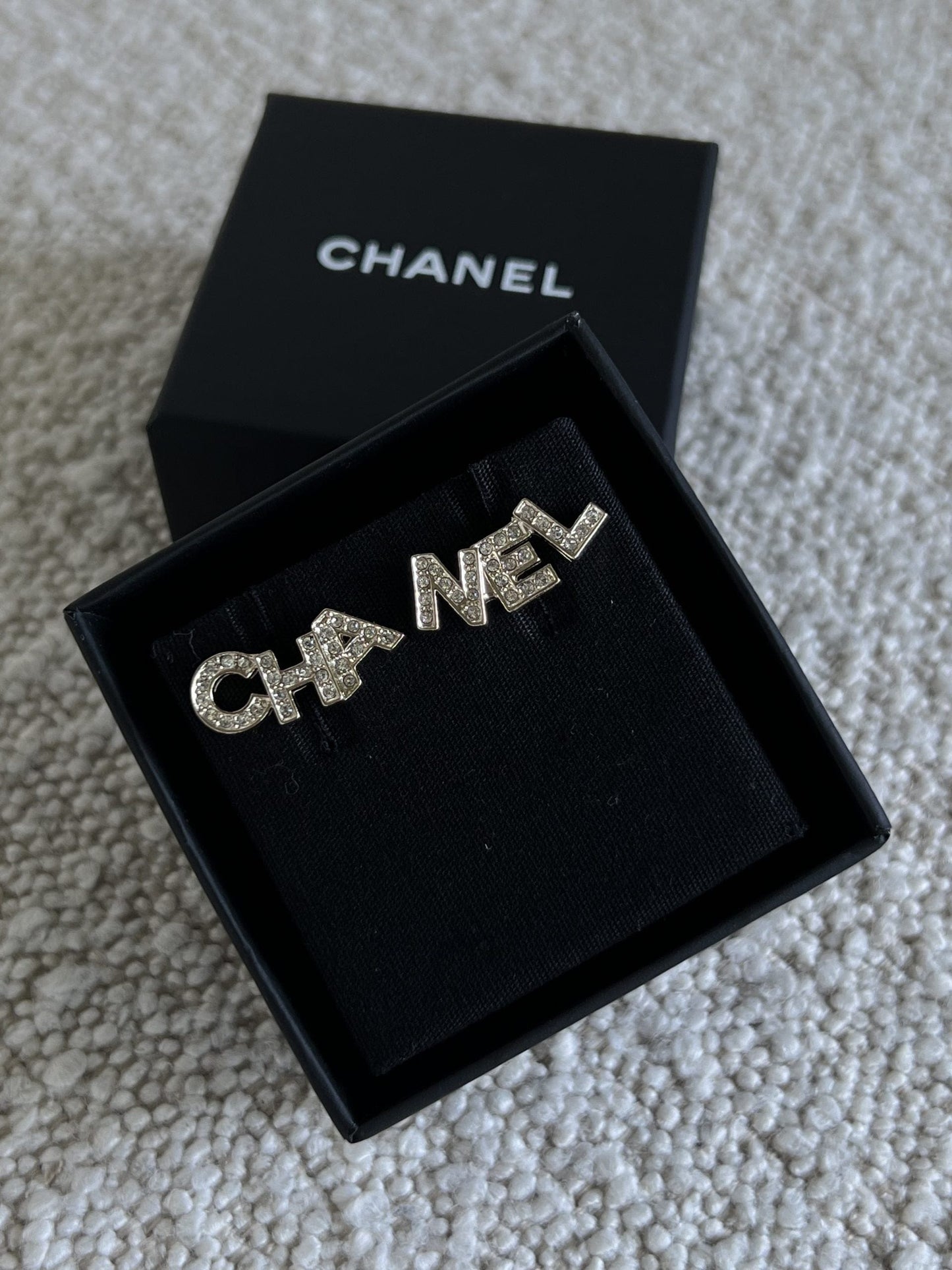 Cha-Nel Earrings