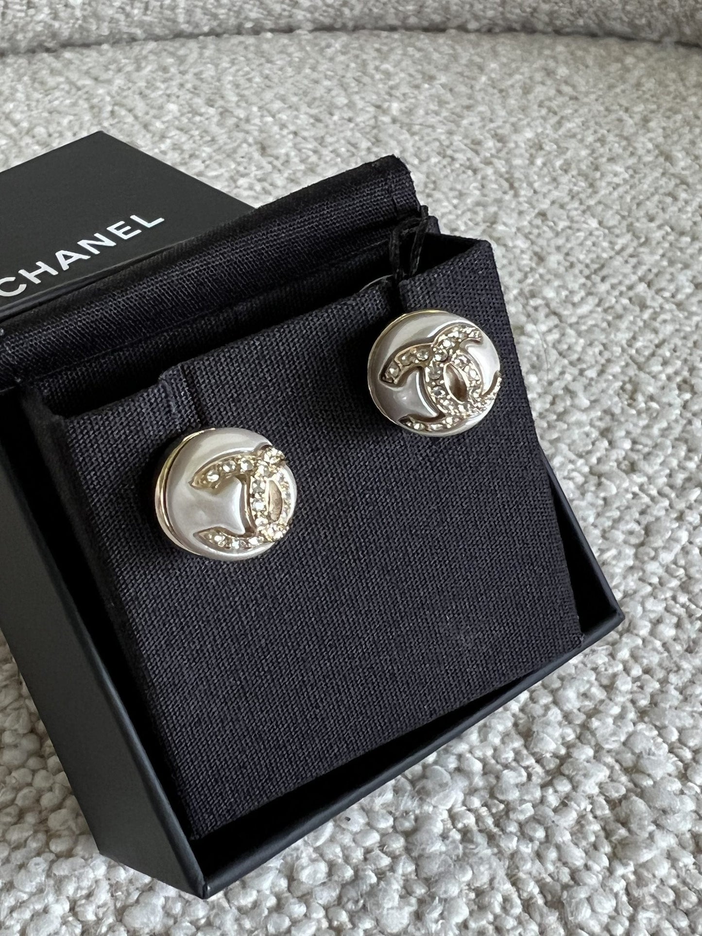 Chanel Round CC Earrings