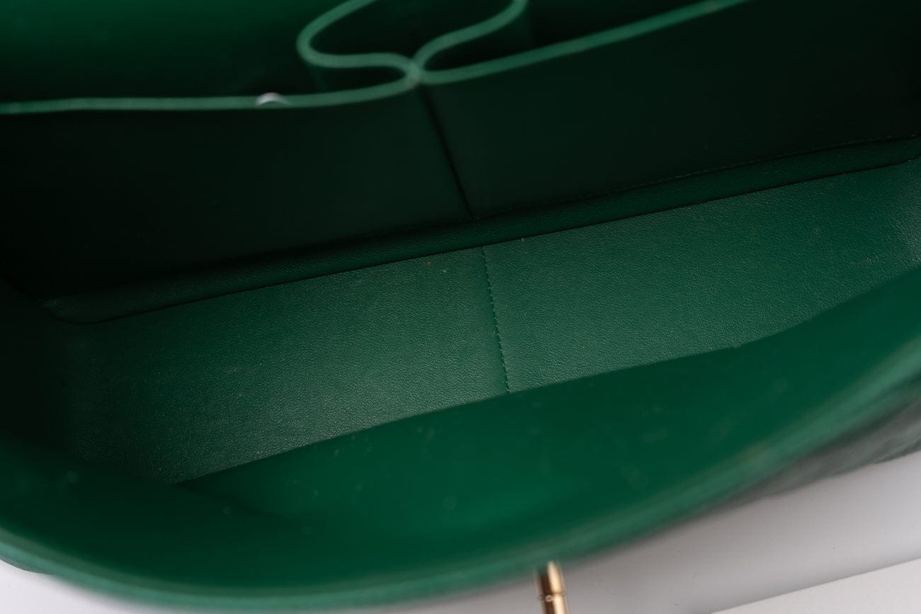 18S Emerald Green Caviar Quilted Classic Flap Jumbo Light Gold Hardware