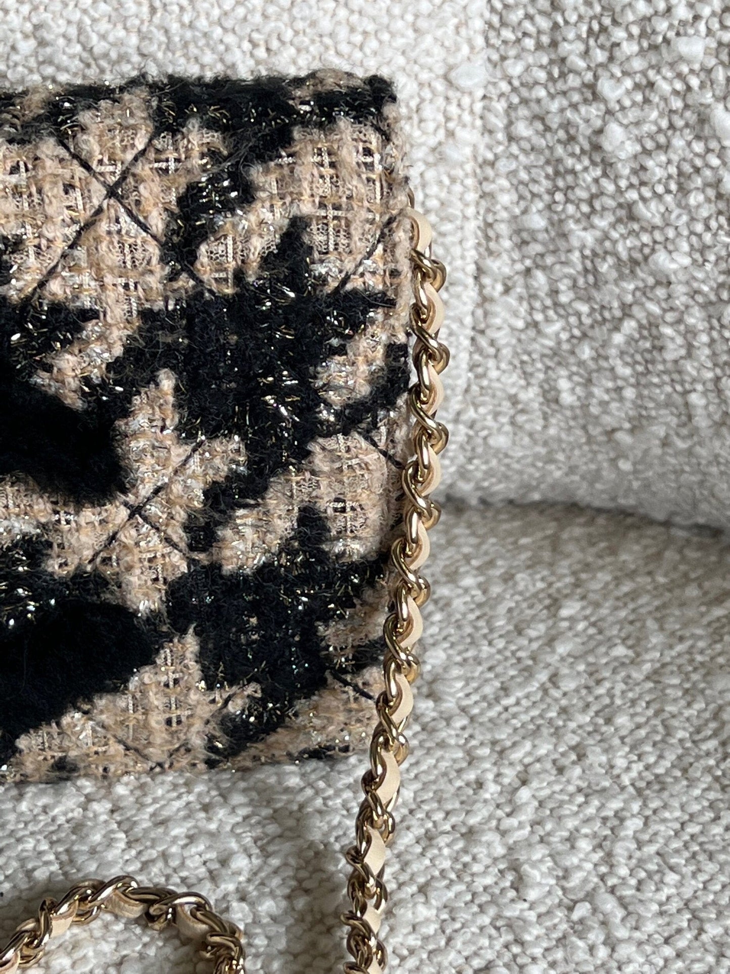 19K Beige and Black Houndstooth Tweed WOC