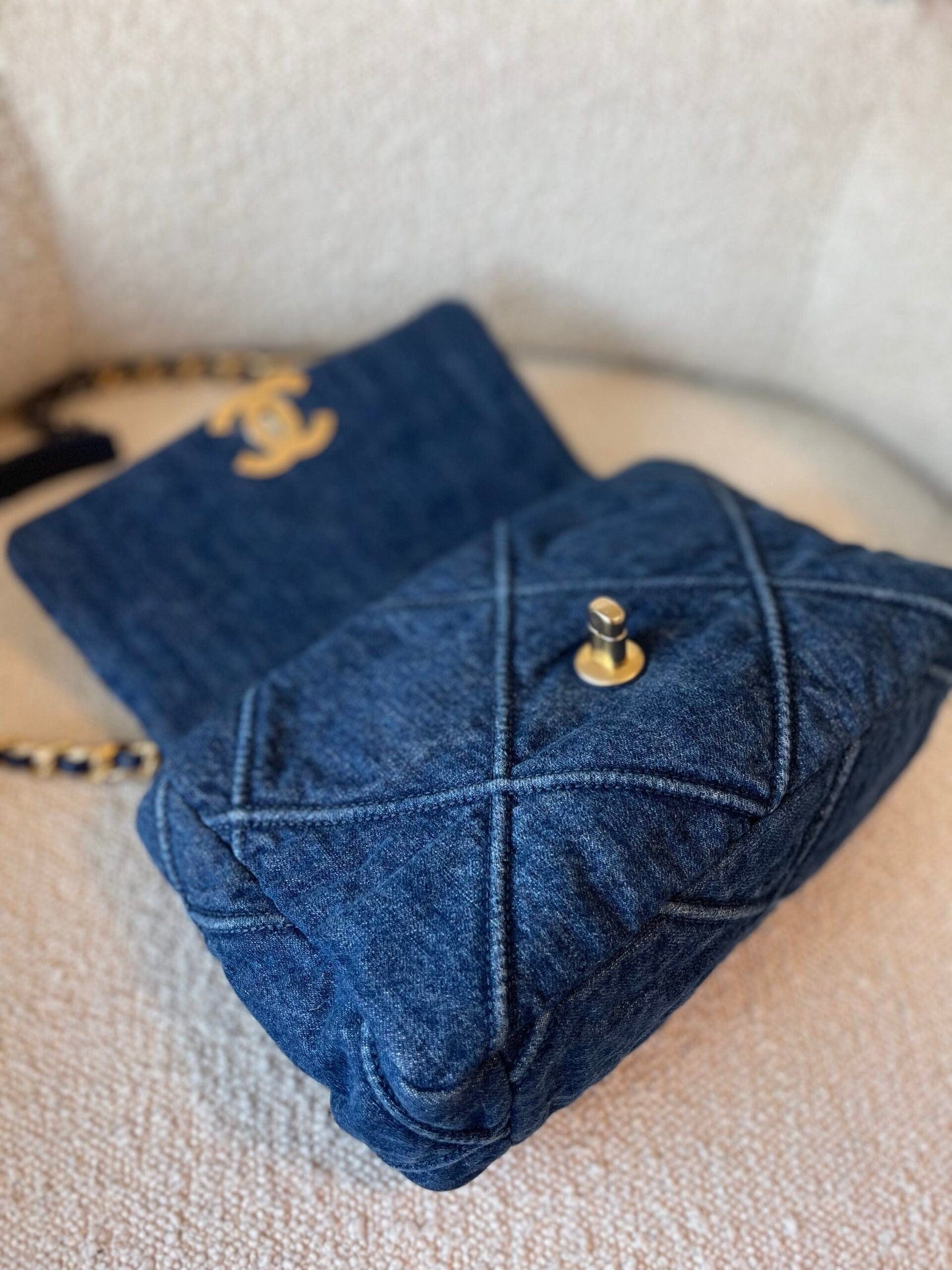 20S Blue Denim 19 Flap Quilted Small Mixed Hardware