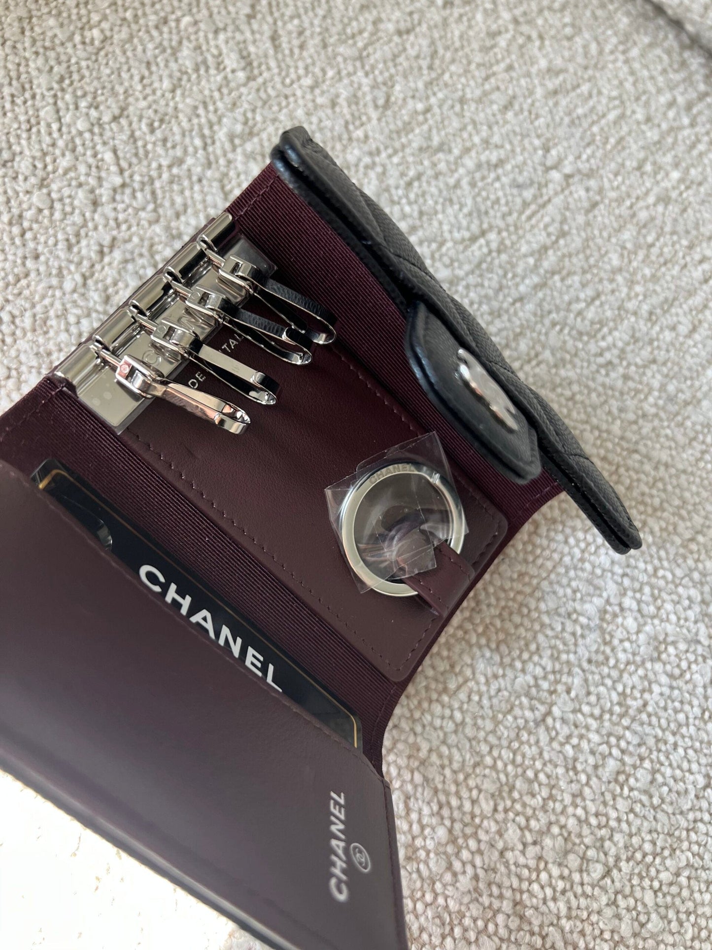 21K Black Caviar Quilted Key Holder Wallet Silver Hardware