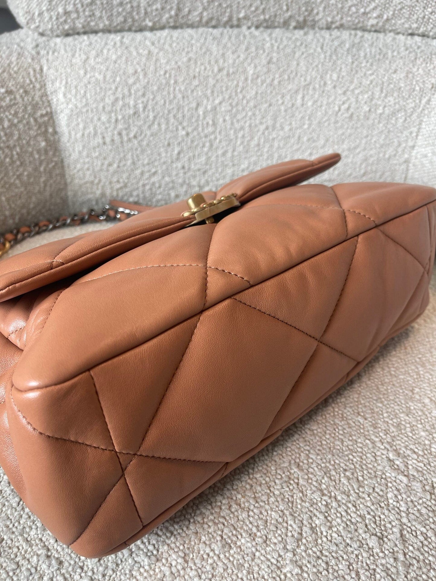21K Caramel Lambskin Quilted 19 Flap Large Mixed Hardware