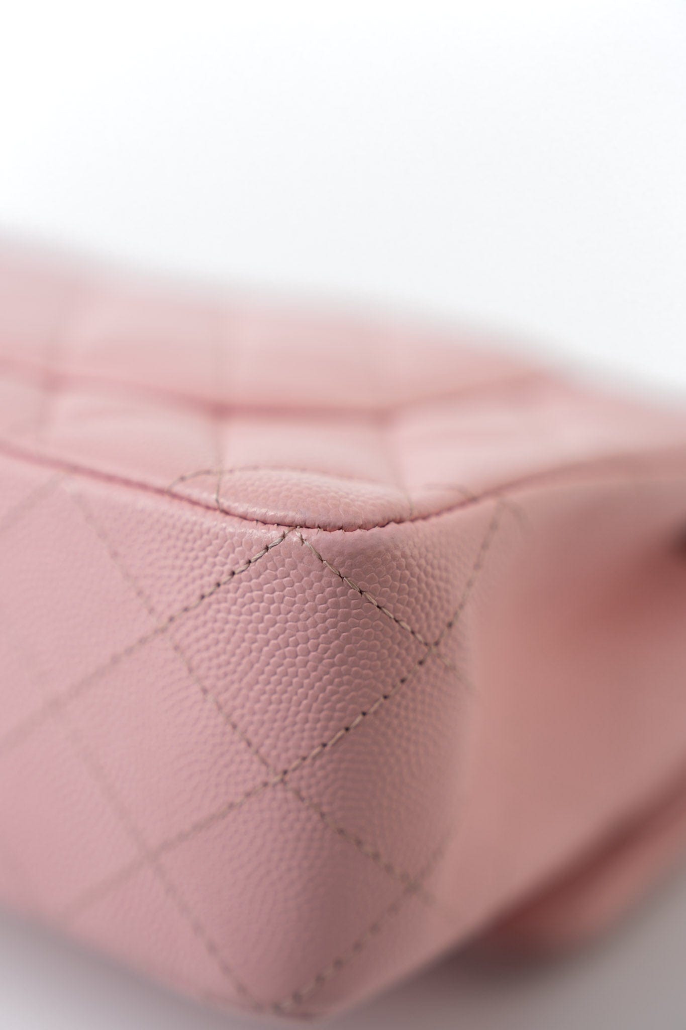 22C Sakura Pink Small Caviar Quilted Classic Flap Light Gold Hardware