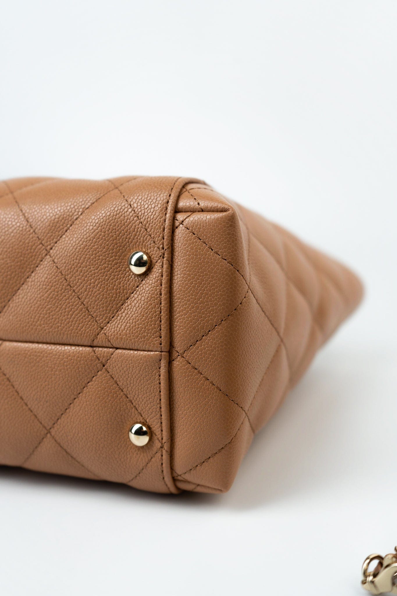 23P Small Caramel Caviar Quilted Shopping Bag Light Gold Hardware