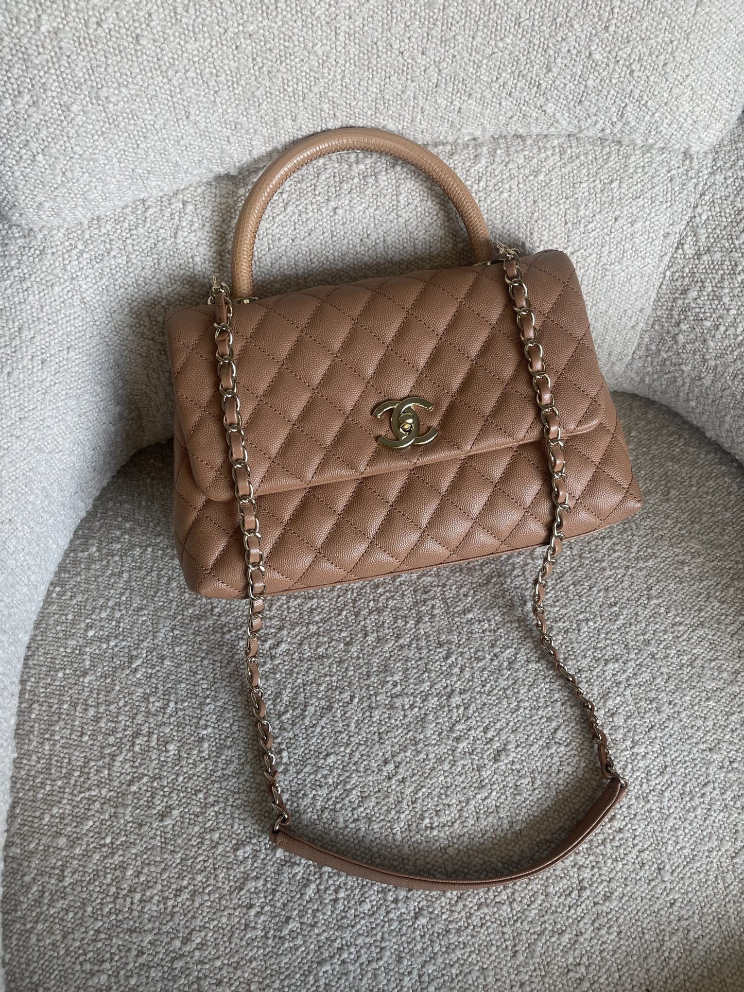 Caramel Caviar Quilted Coco Handle Medium LGHW