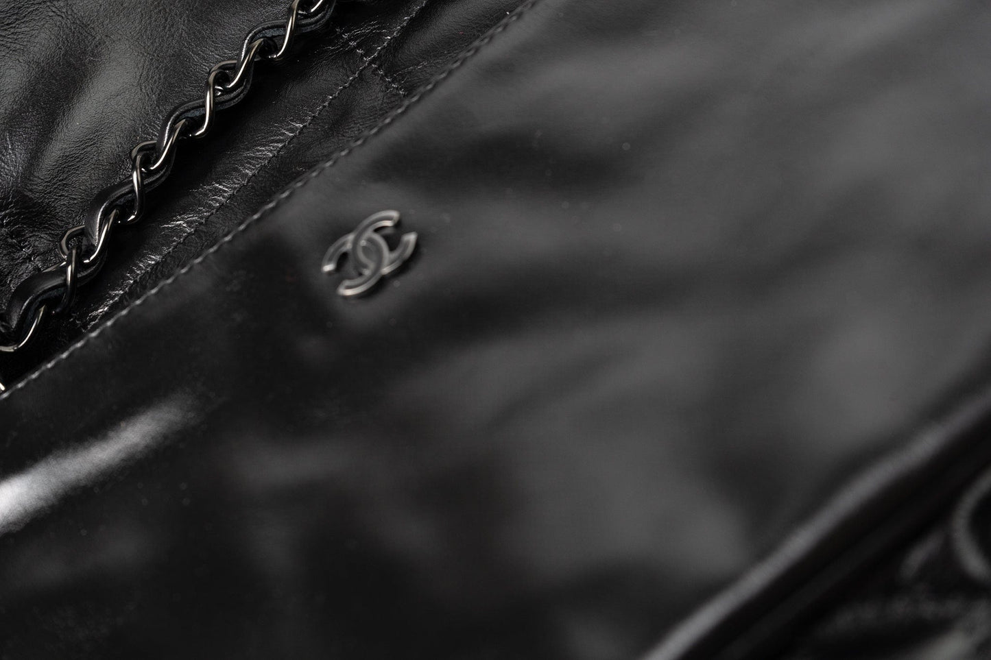 So Black Calfskin Quilted Drawstring 22 Bag medium Black Hardware