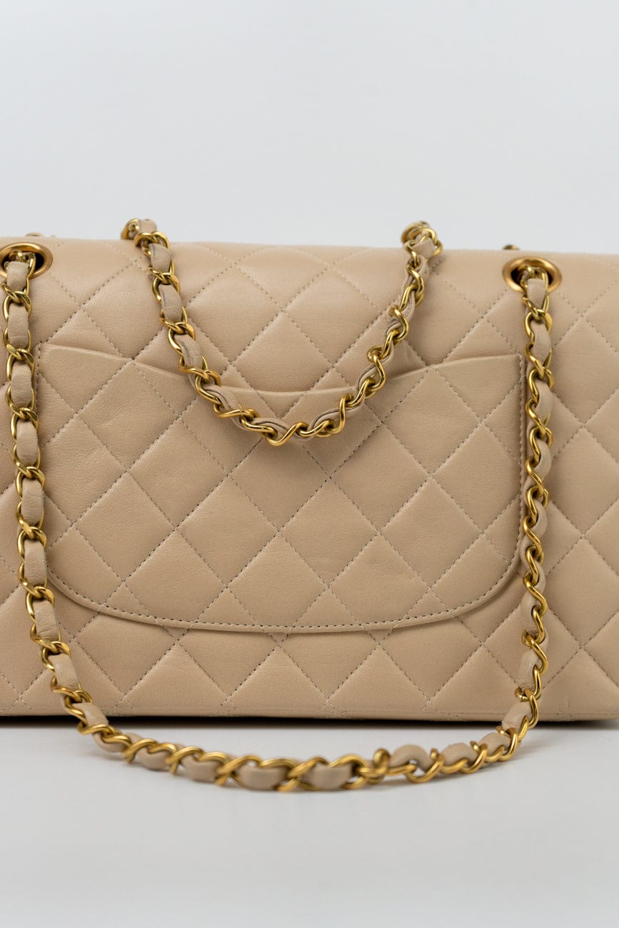 Vintage Light Beige Lambskin Quilted Classic Flap Medium GHW