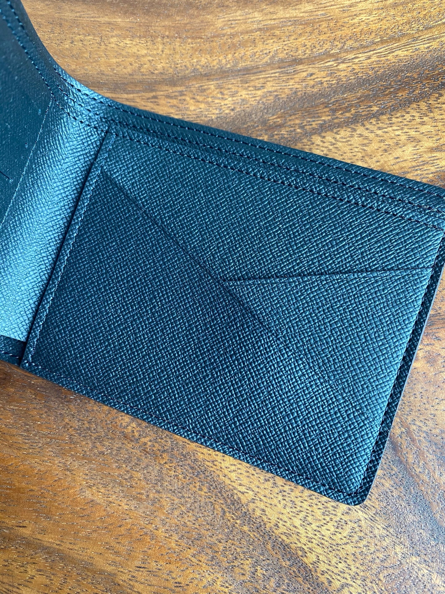 Louis Vuitton Nigo Multiple Wallet N60396