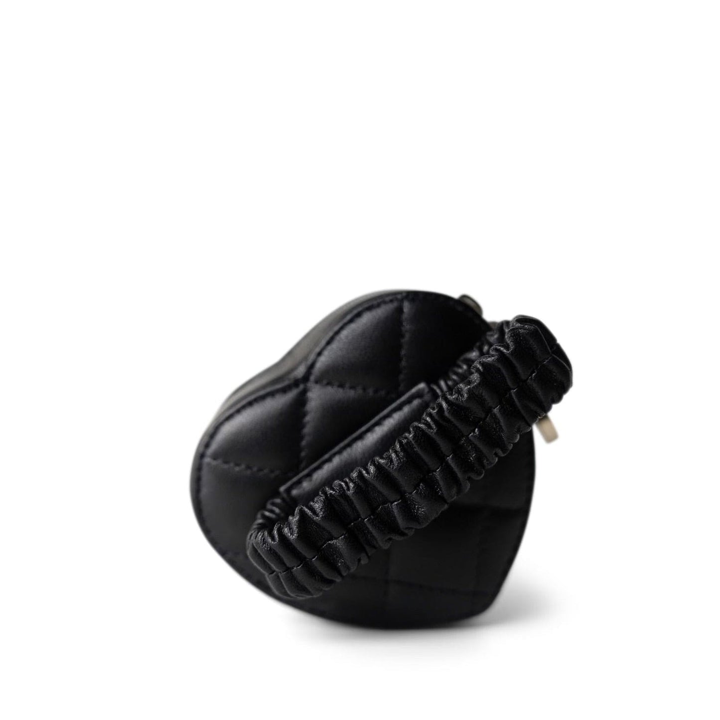 22S CC In Love Black Heart Zipped Arm Coin Purse