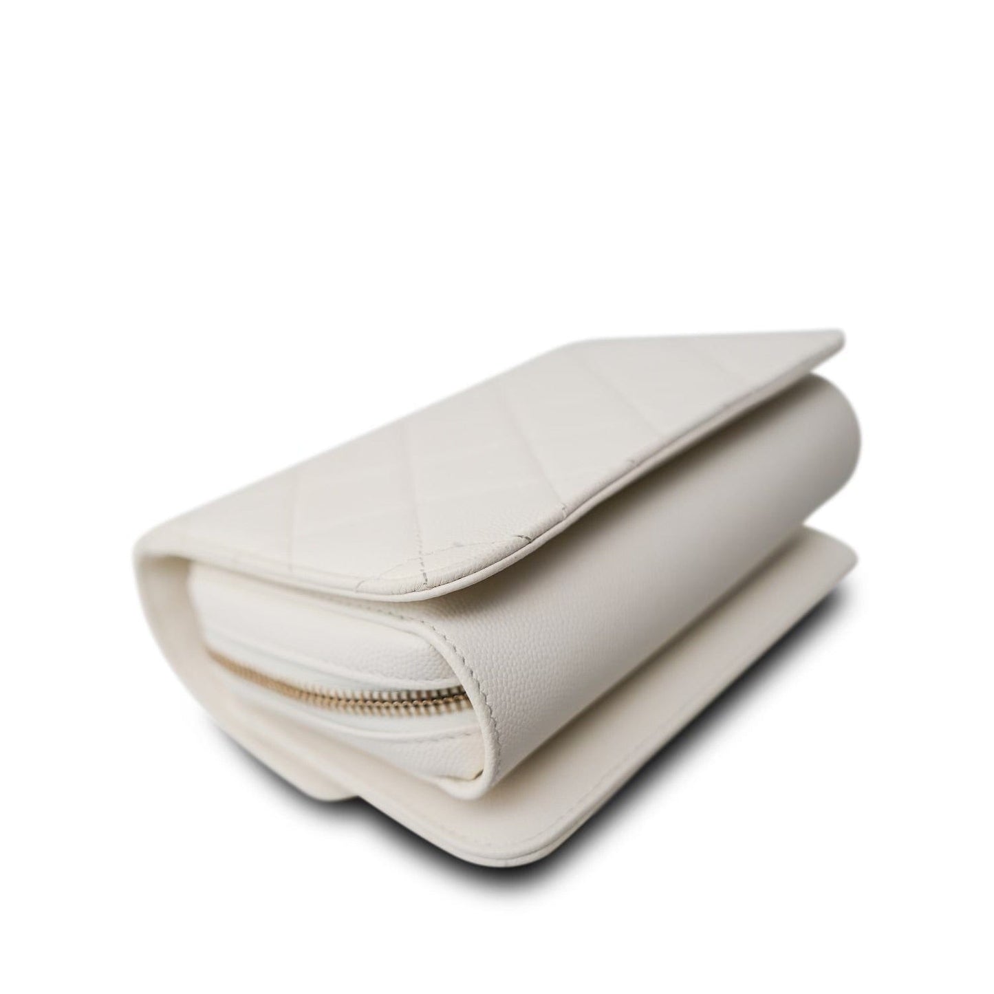 22C White Caviar Quilted Like A Wallet Flap Bag LGHW