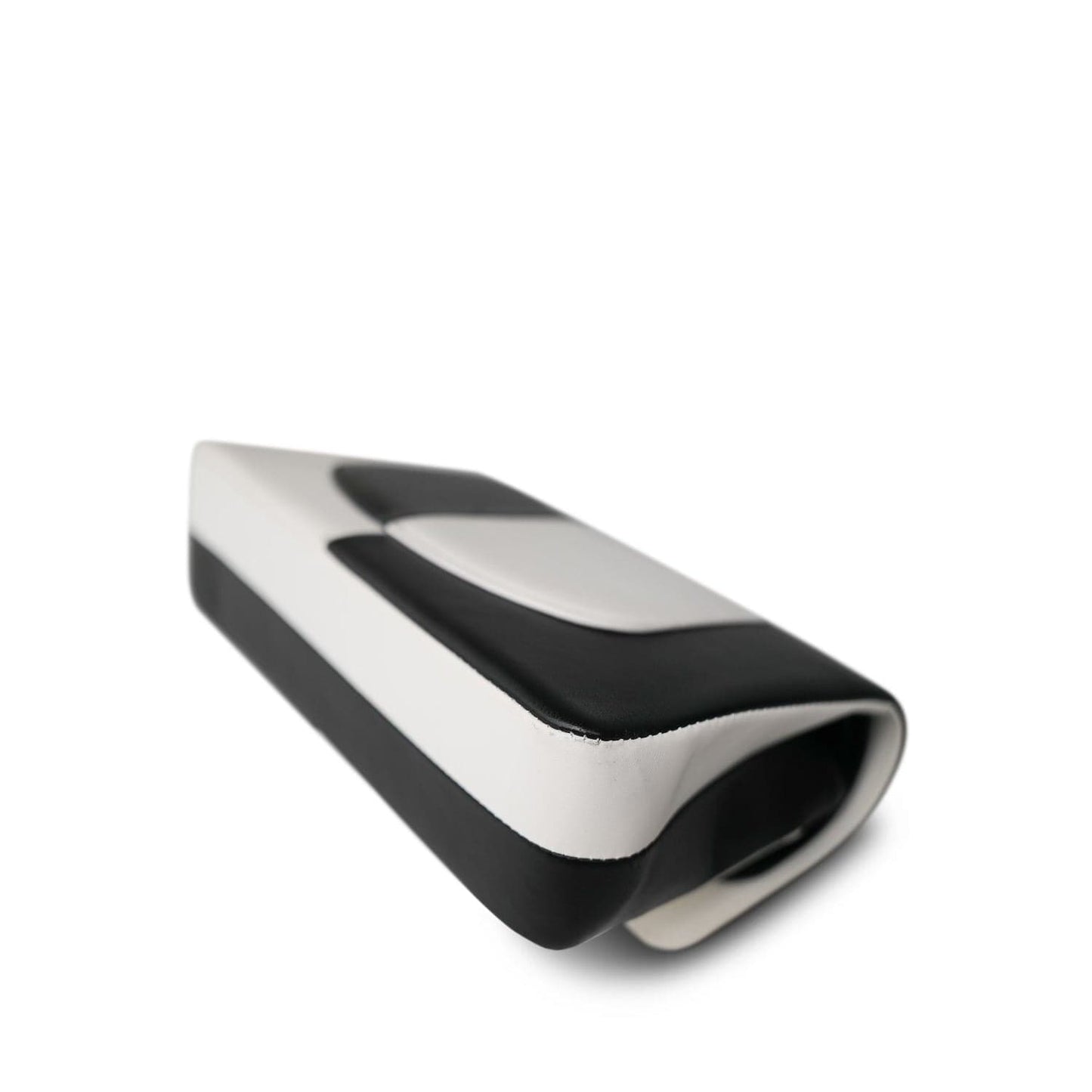 Black/White Lambskin Classic Flap Medium LGHW