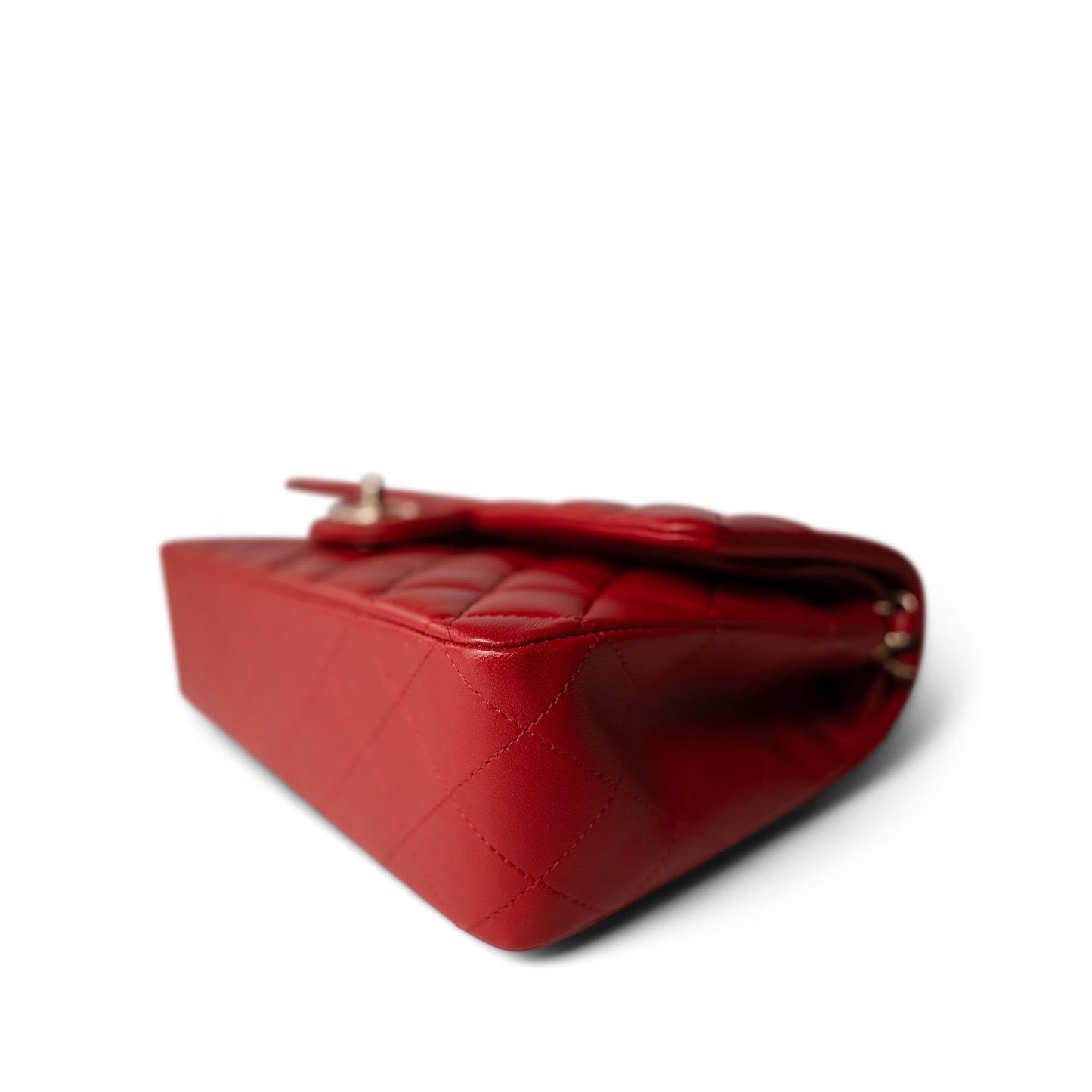 20S Red Lambskin Quilted Classic Flap Medium LGHW