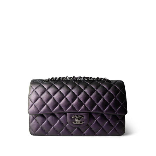 17S Purple Iridescent Lambskin Quilted Classic Flap Medium