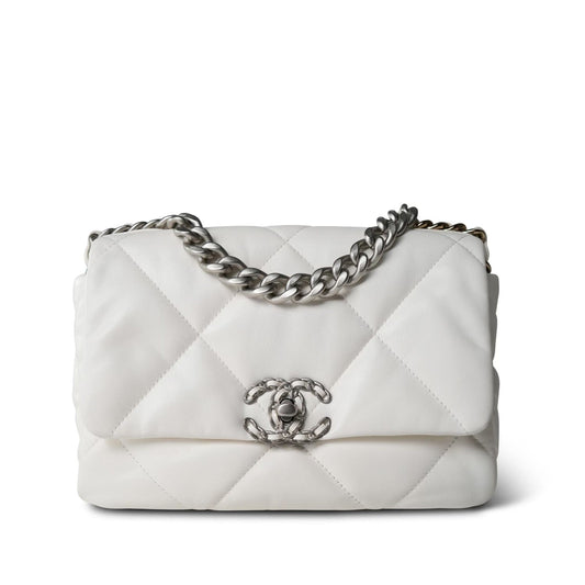 22S White Lambskin Quilted 19 Flap Small Mixed Hardware