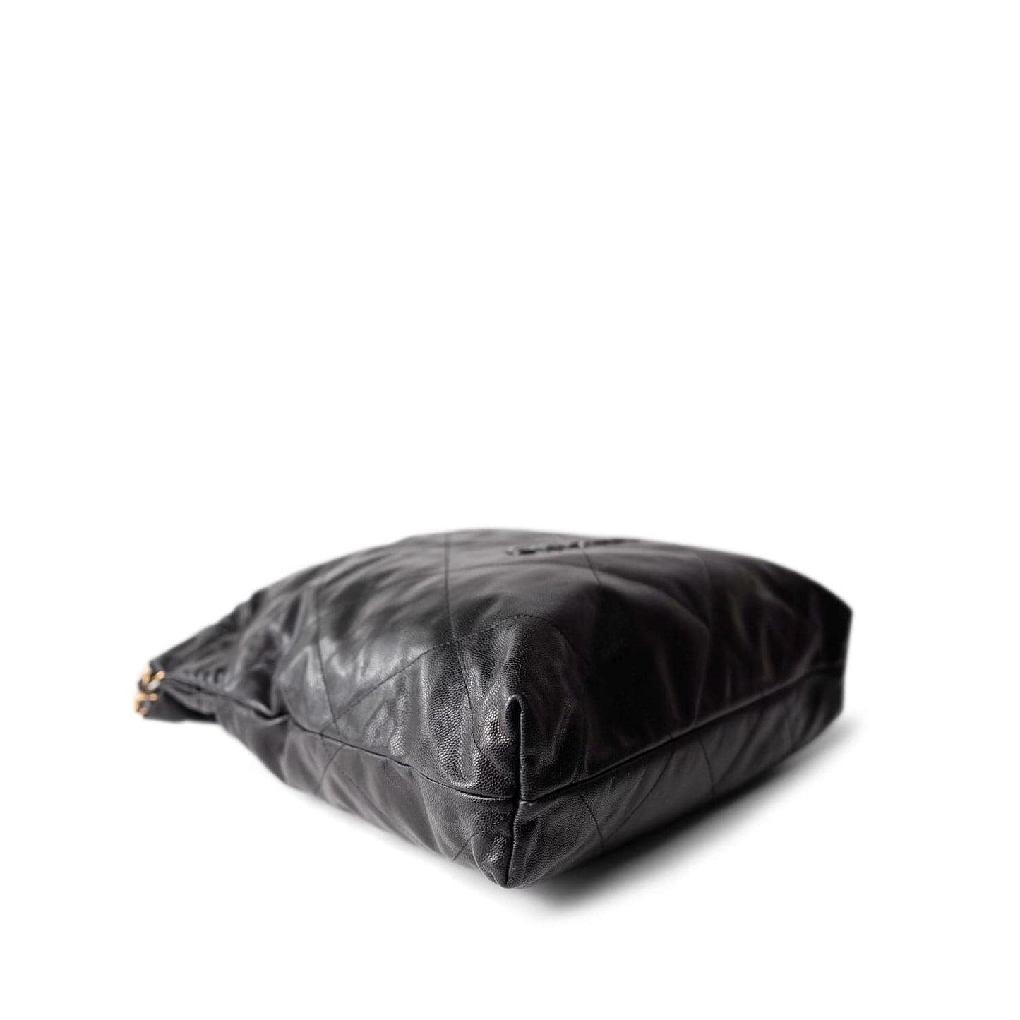 23K Black Caviar Quilted 22 Hobo Drawstring Bag Medium Aged Gold