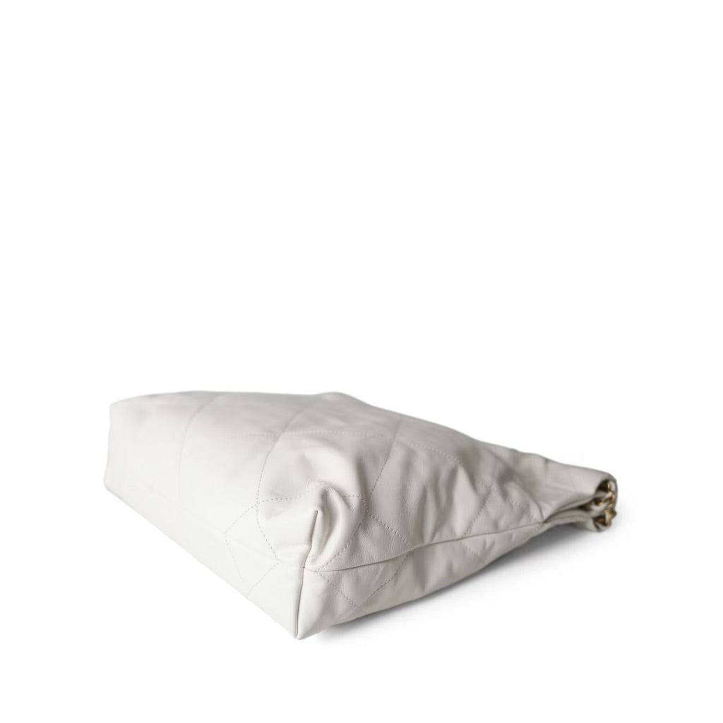 23C White Calfskin Quilted 22 Hobo Bag Small Aged Gold Hardware