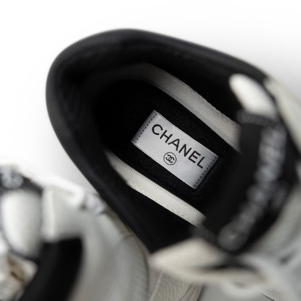 22C Black/White Sneakers Size 40 / 9 US