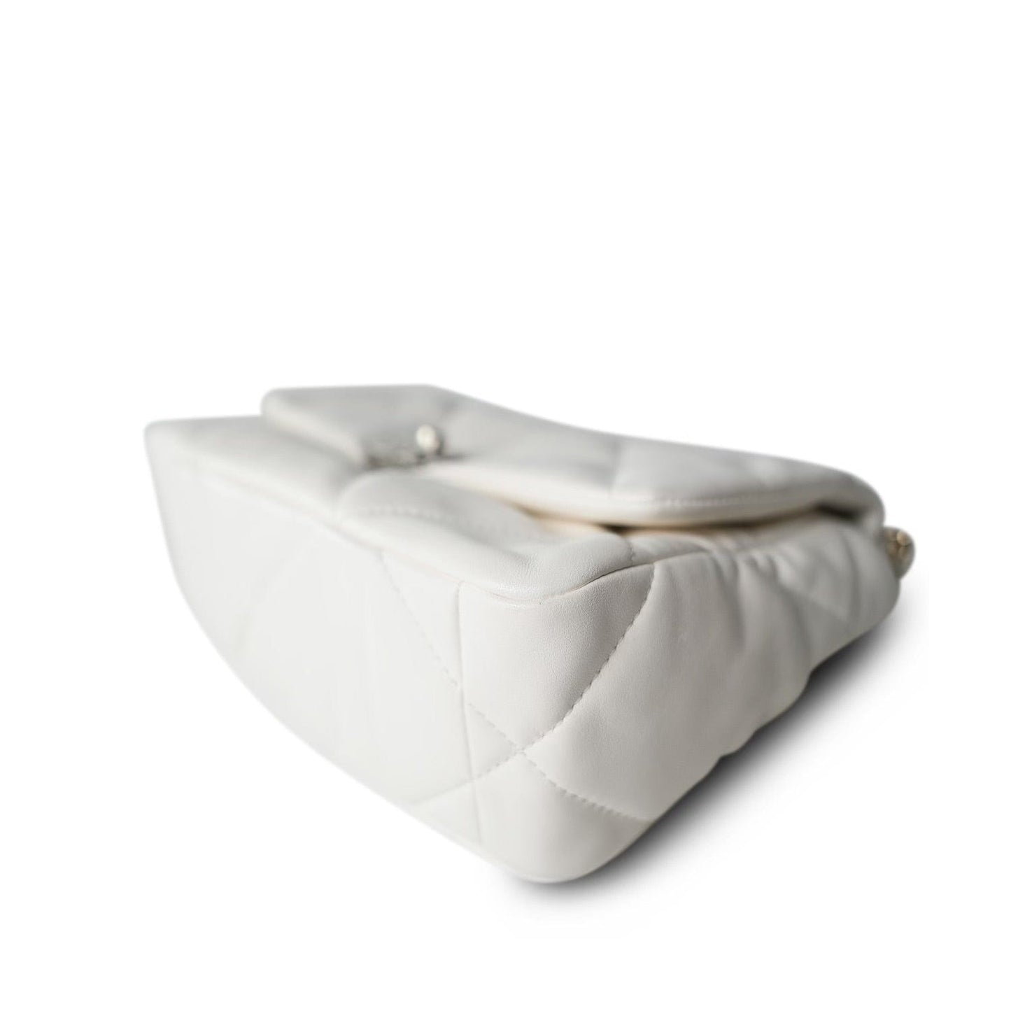 22S White Lambskin Quilted 19 Flap Small Mixed Hardware