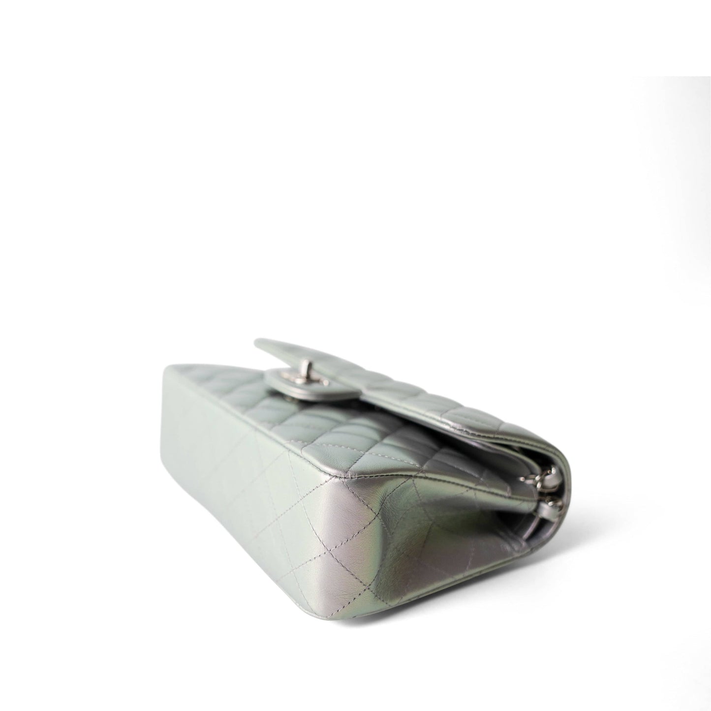 21K Iridescent Pearl Lilac Calfskin Quilted Classic Double Flap Small SHW