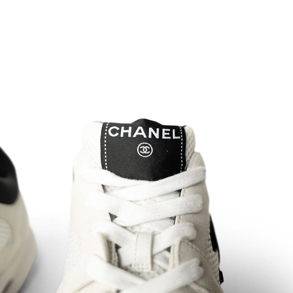 22C Black/White Sneakers Size 40 / 9 US