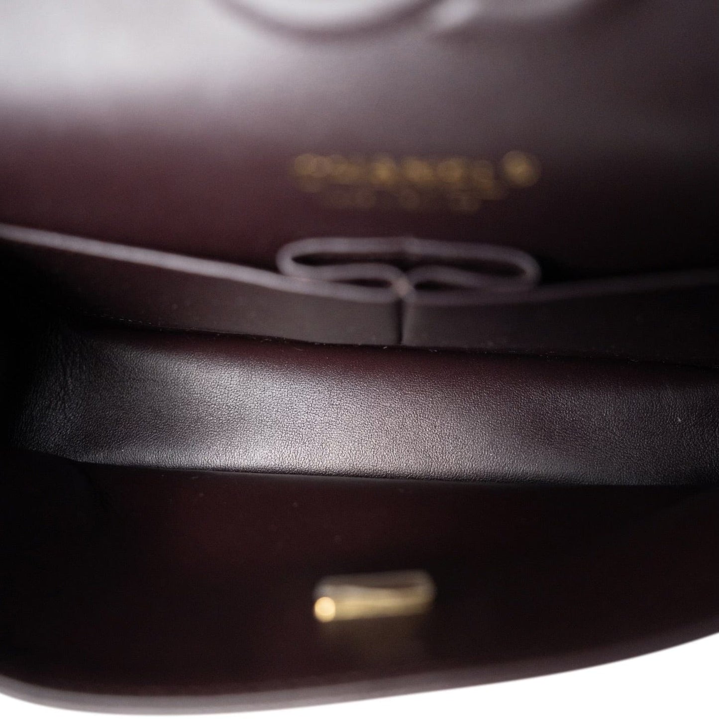 22K Plum Caviar Quilted Medium Classic Flap LGHW