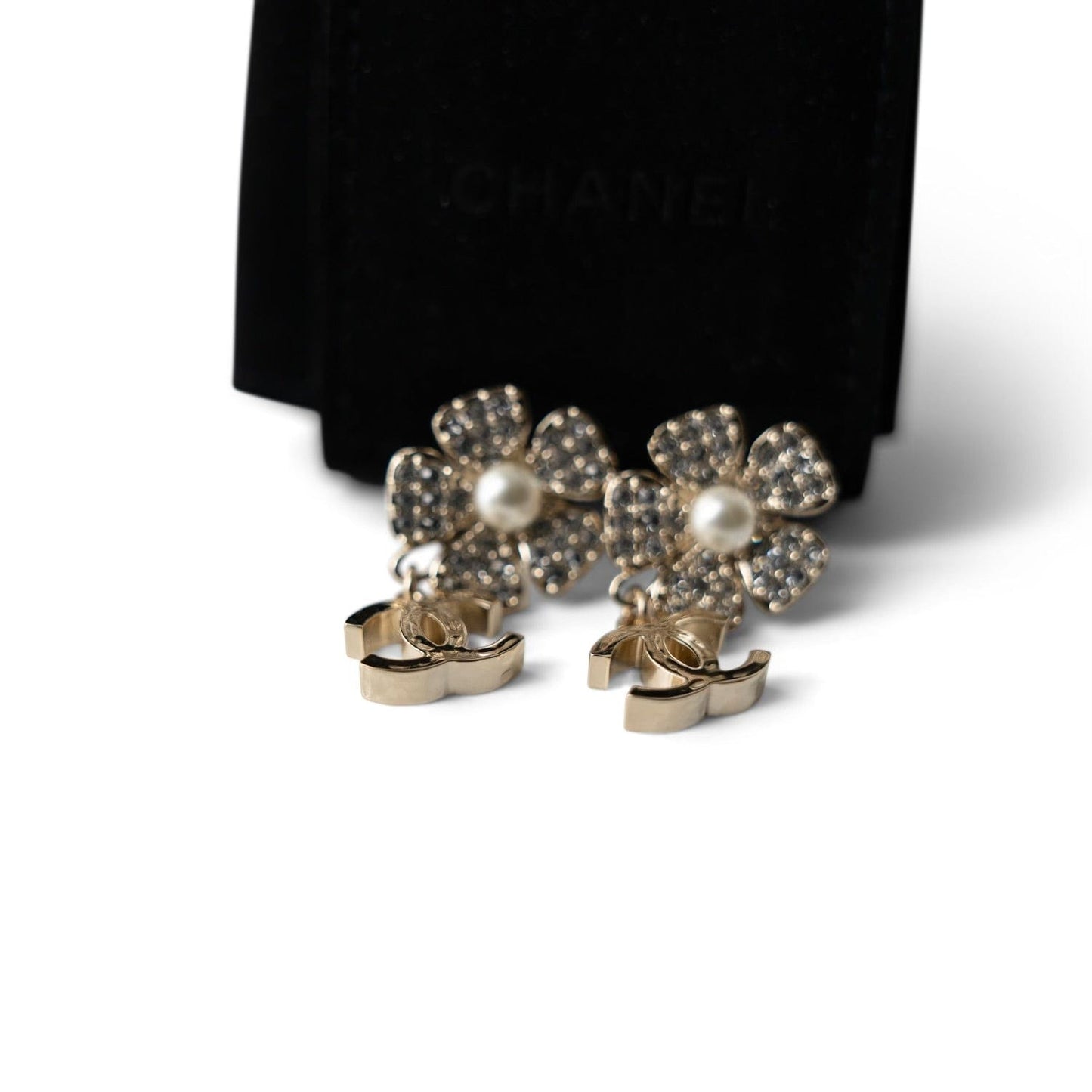 23S Gold Pearl Crystal Flower Drop CC Earrings