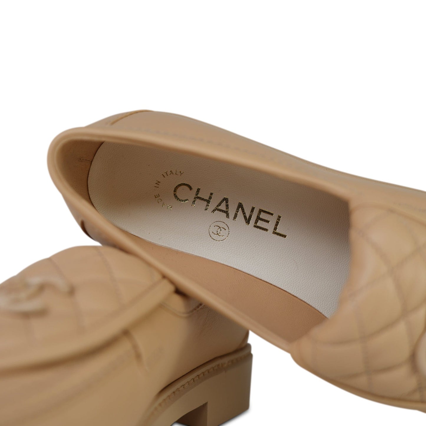 24C Beige Lambskin Quilted Turnlock CC Loafer Moccasins Size 38.5