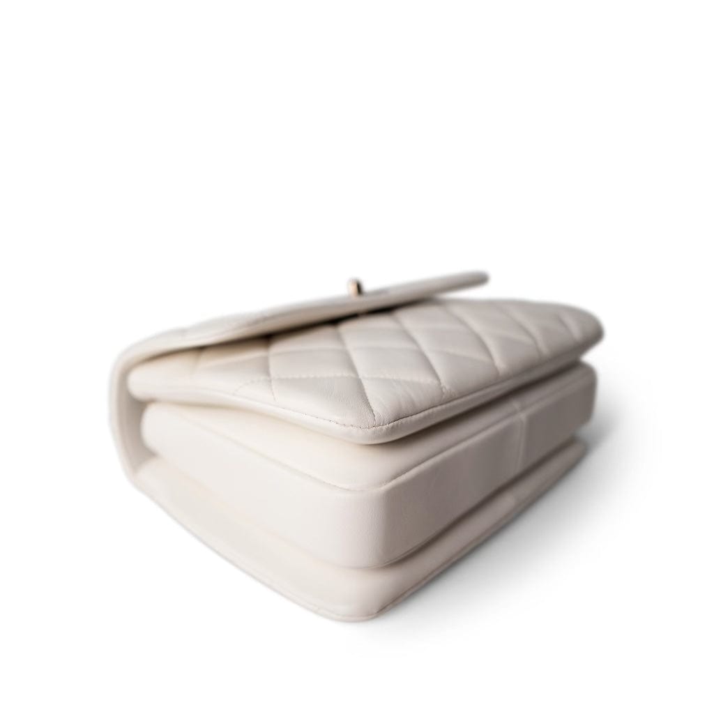 22S White Lambskin Quilted Trendy CC Small LGHW