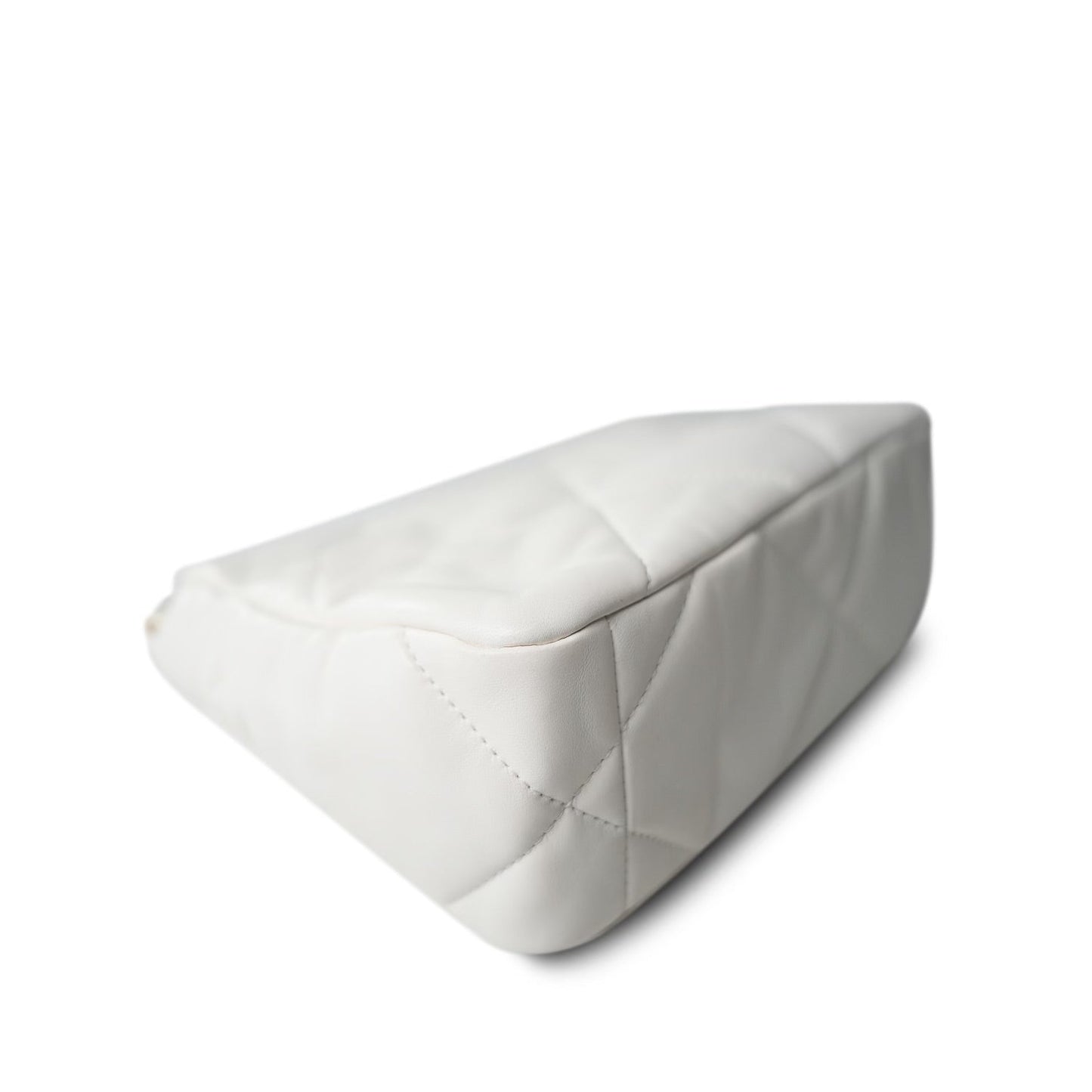 22S White Lambskin Quilted 19 Flap Small Mixed Hardware