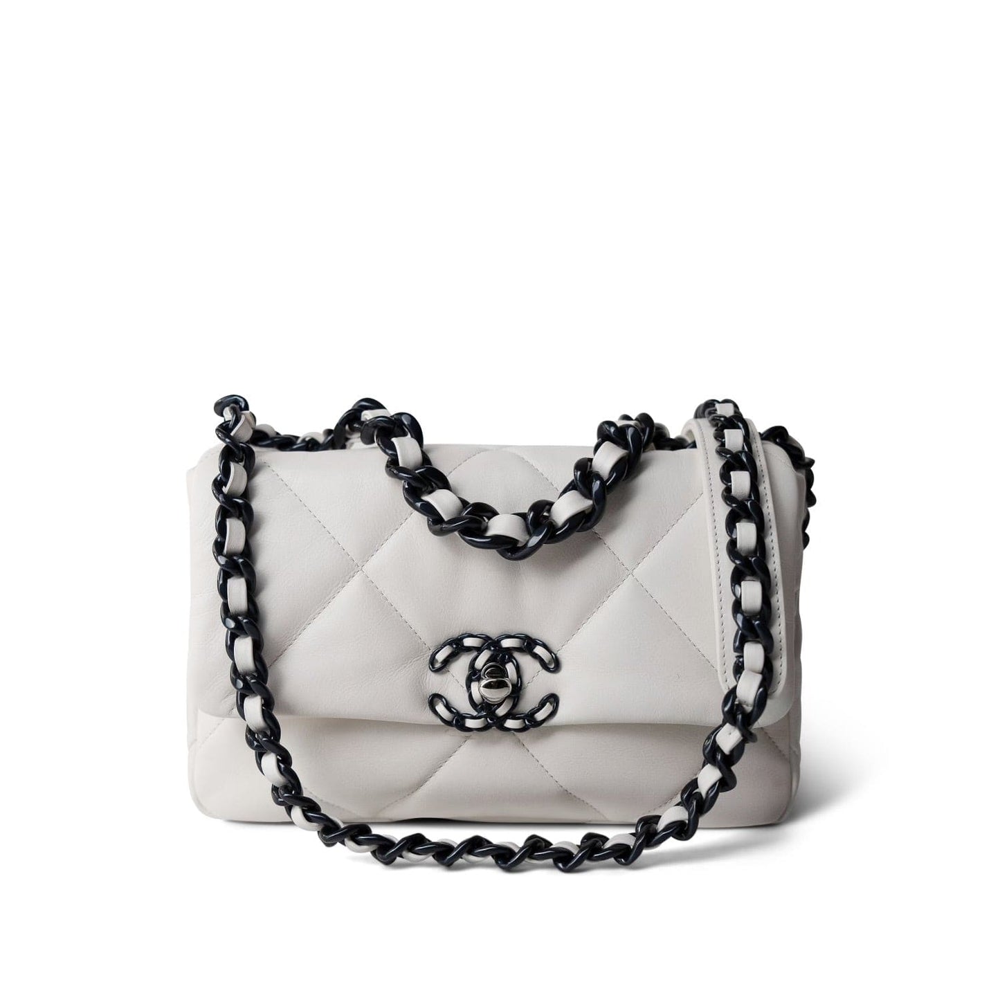 21K White Lambskin Quilted 19 Flap Small Black Hardware