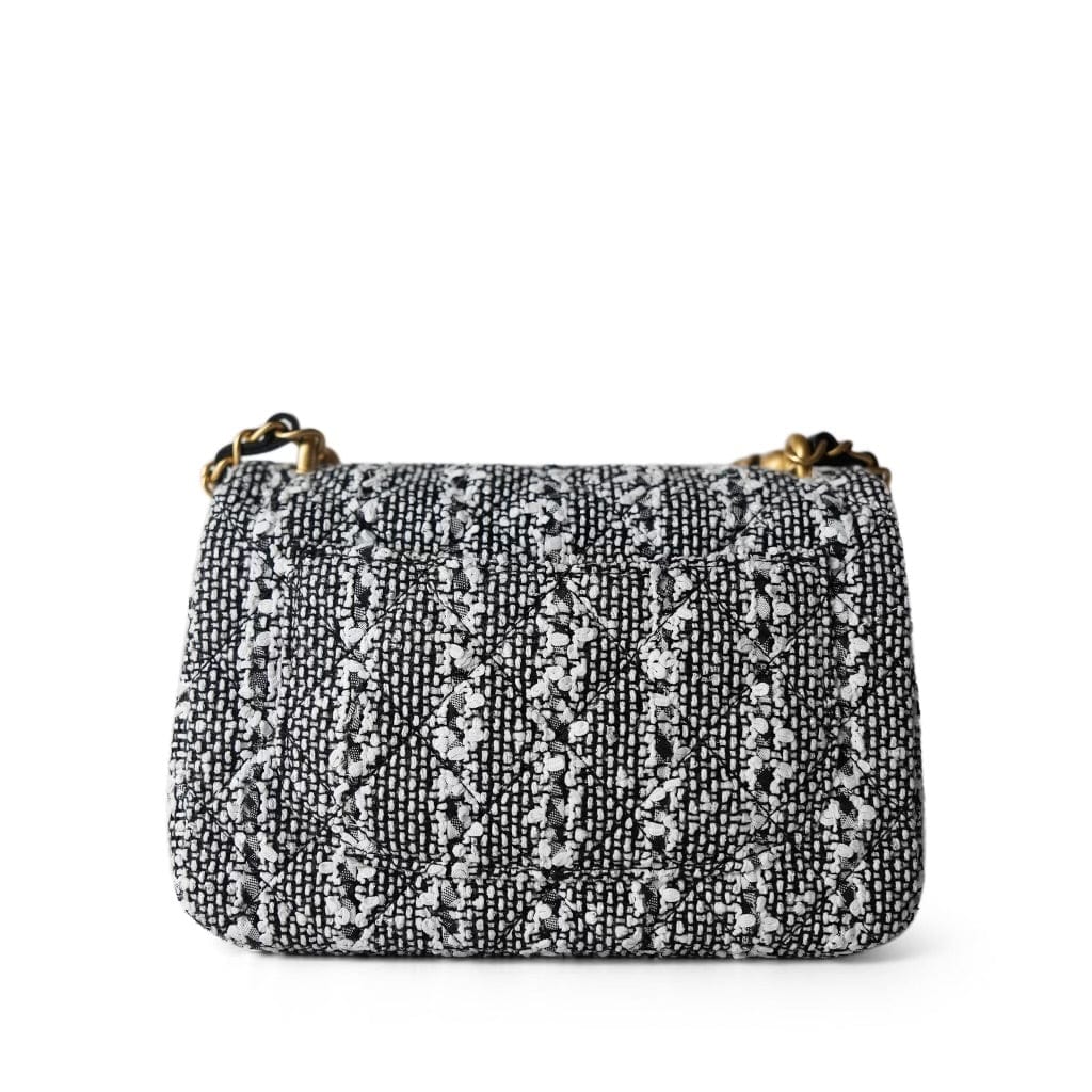 24P Black White Silver Tweed Quilted Pearl Aged Gold Hardware