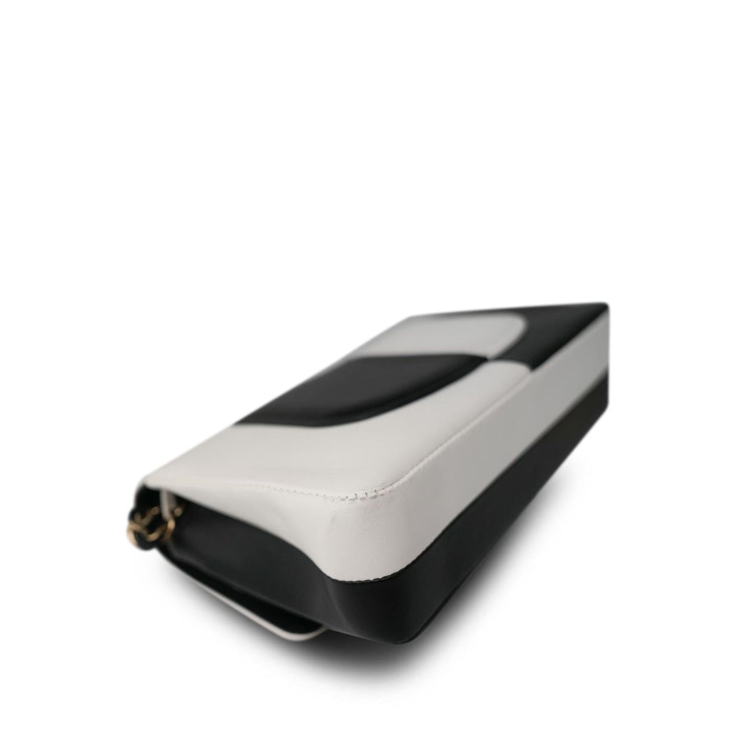 Black/White Lambskin Classic Flap Medium LGHW