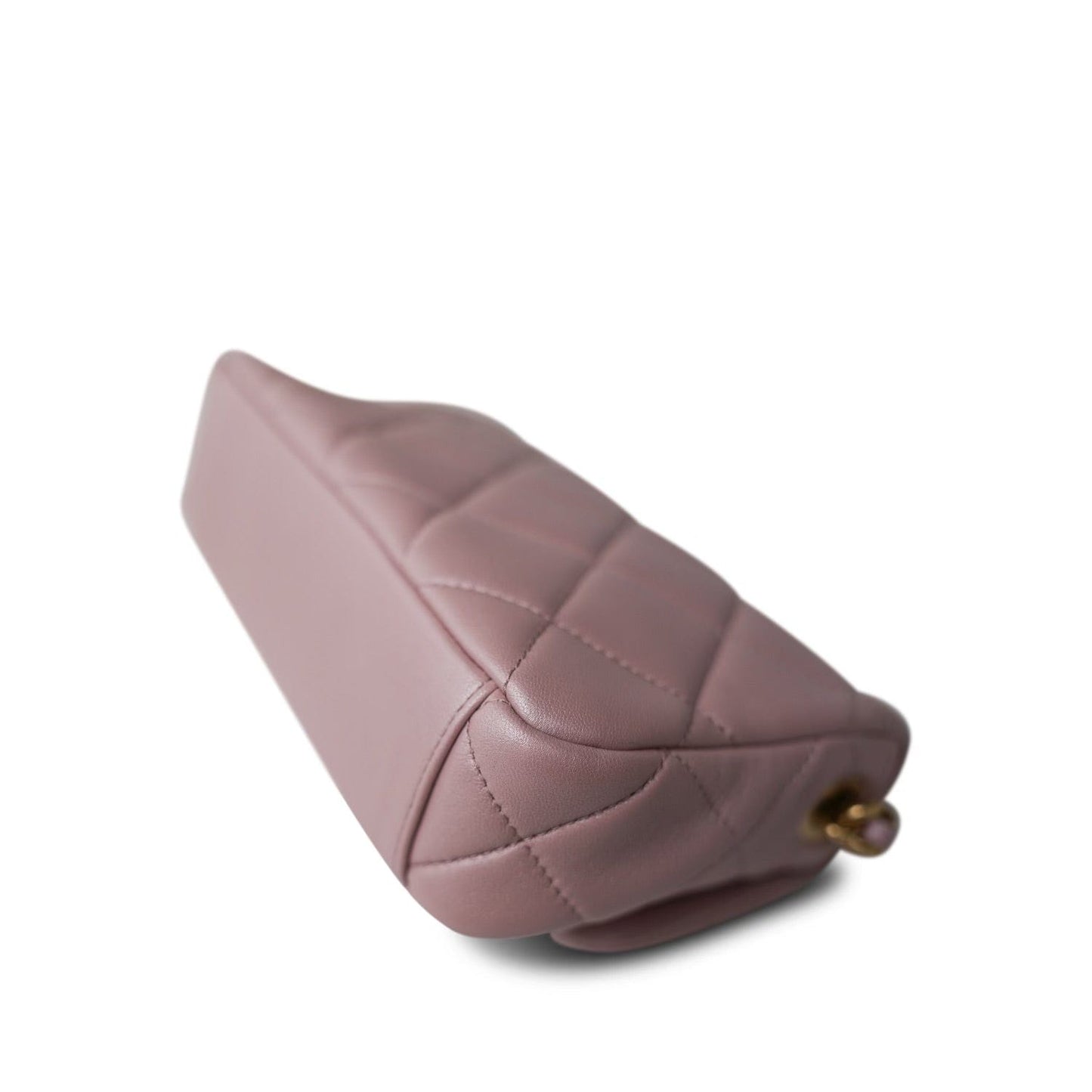 24P Pearly Pink Charm Single Flap Aged Gold Hardware