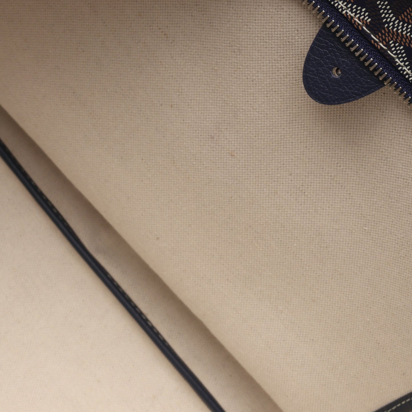 Louis Vuitton Artois MM - Navy