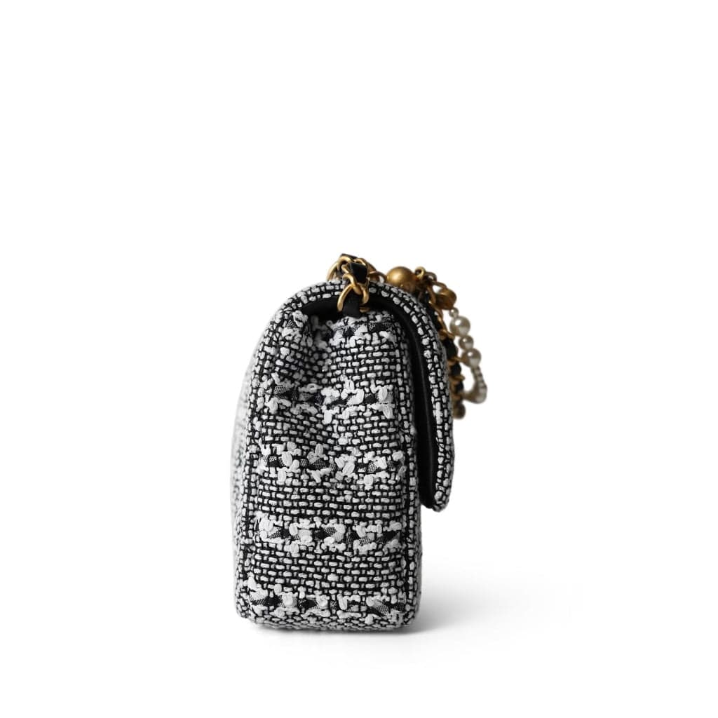 24P Black White Silver Tweed Quilted Pearl Aged Gold Hardware