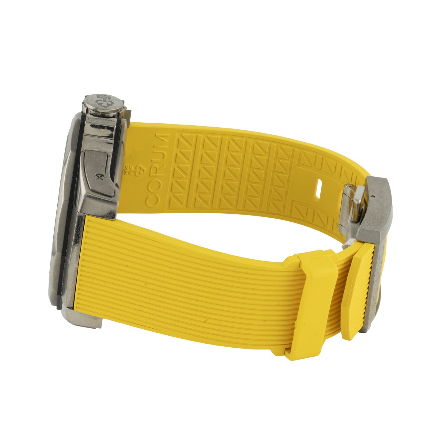 Corum Admirals Cup AC-One 45 Squelette Misfit