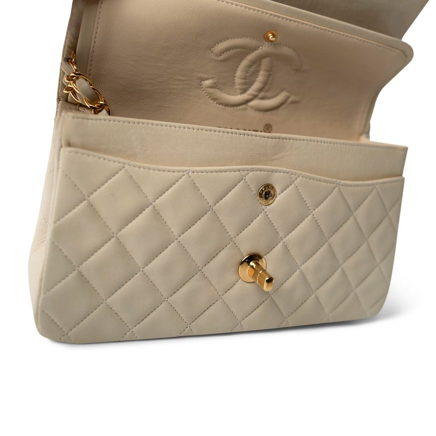 Ivory Lambskin Quilted Classic Flap Small GHW