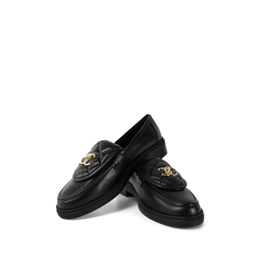 24C Black Lambskin CC Turnlock Loafers Size 38