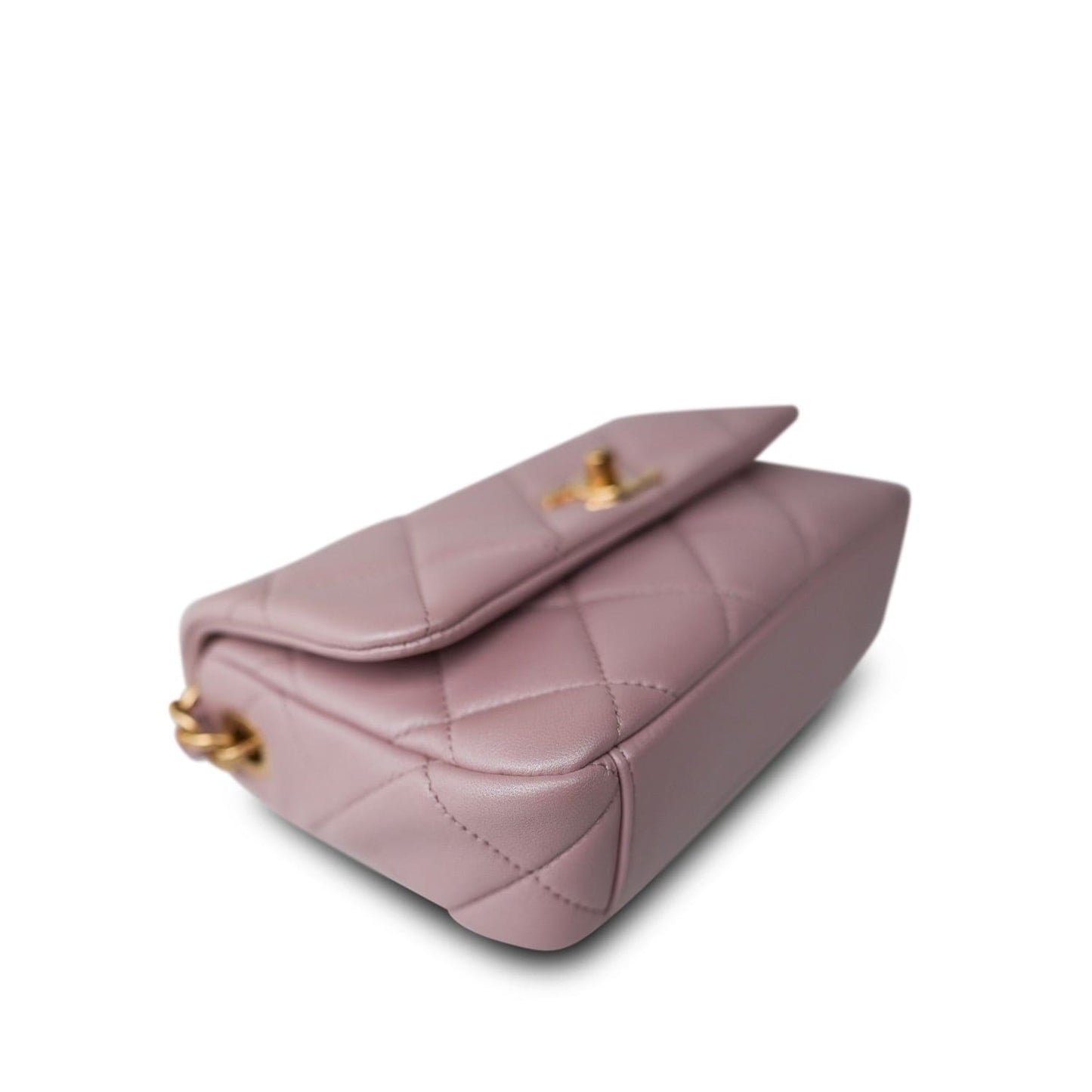 24P Pearly Pink Charm Single Flap Aged Gold Hardware