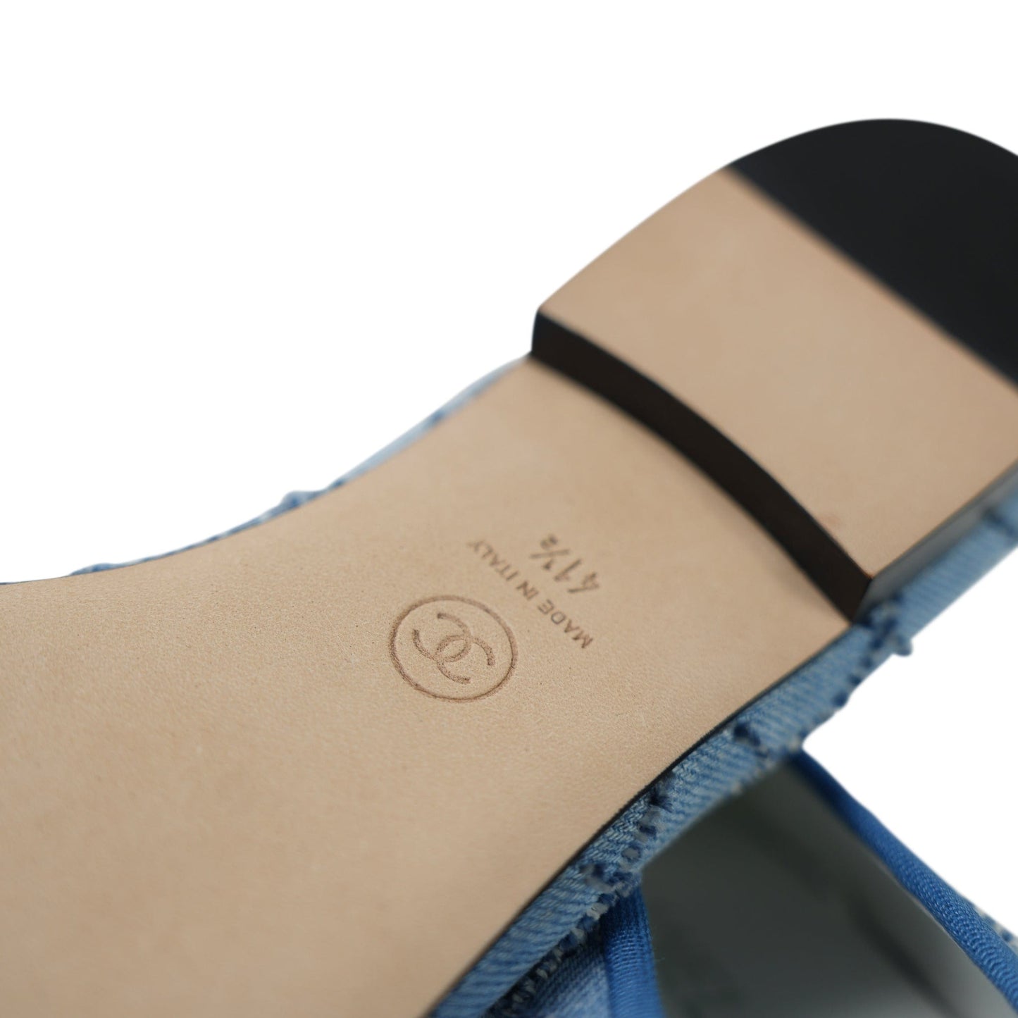 23P Blue Denim Embroidered Grosgrain Cap Toe CC Ballerina Flats Size 41.5