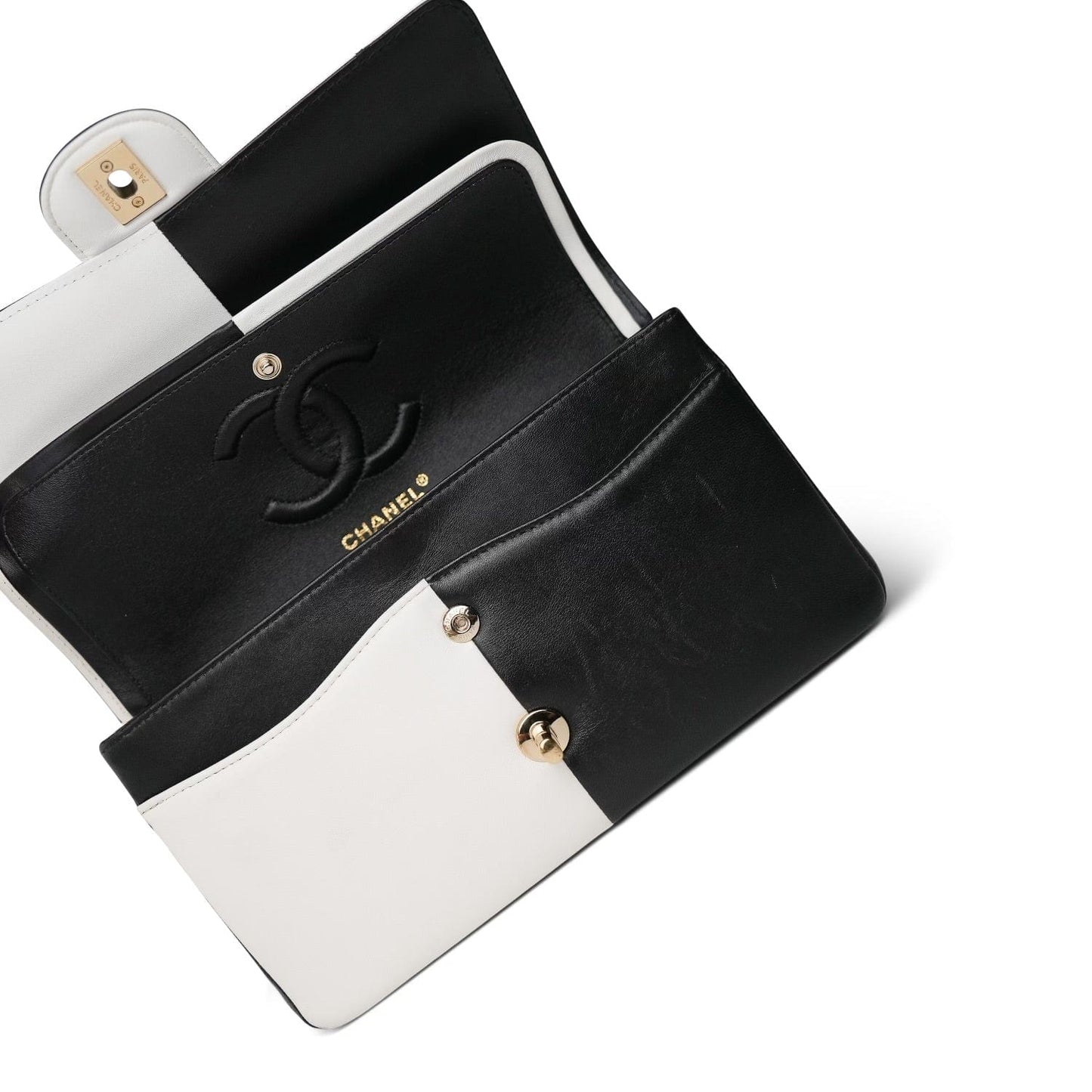 Black/White Lambskin Classic Flap Medium LGHW