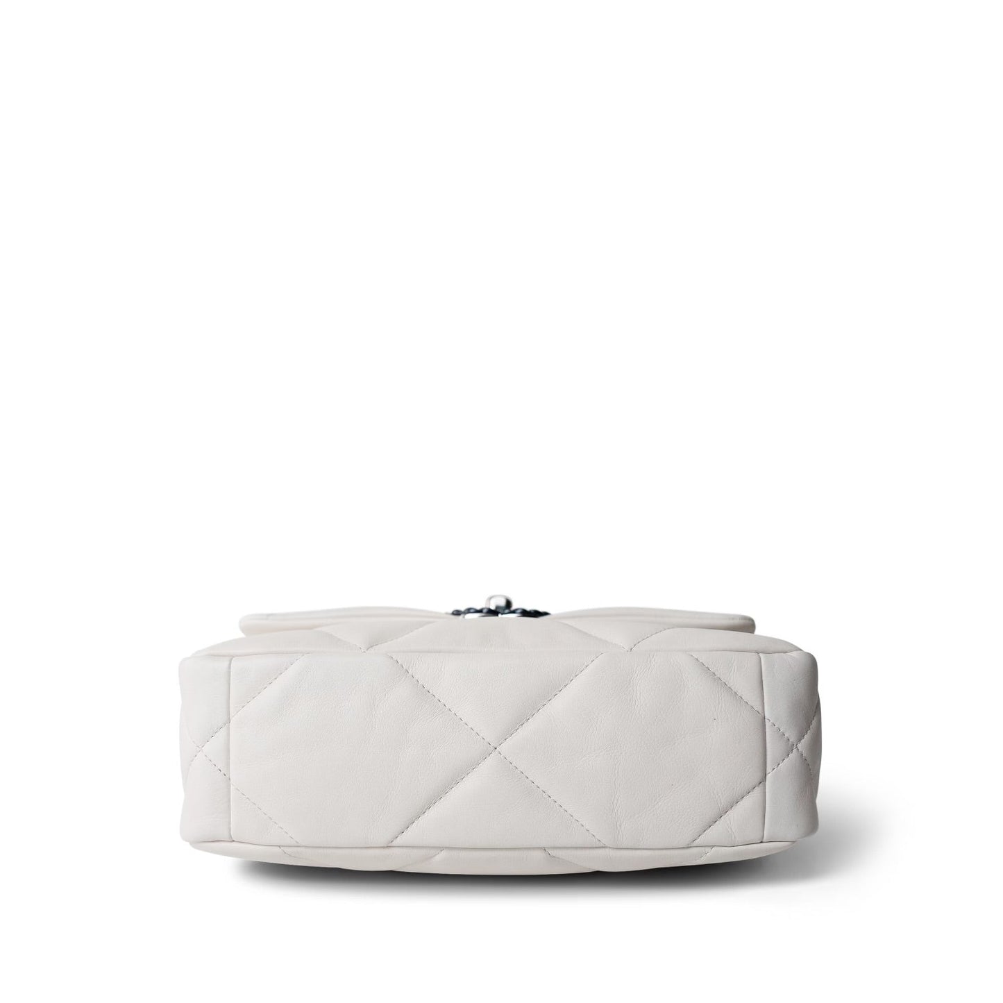 21K White Lambskin Quilted 19 Flap Small Black Hardware